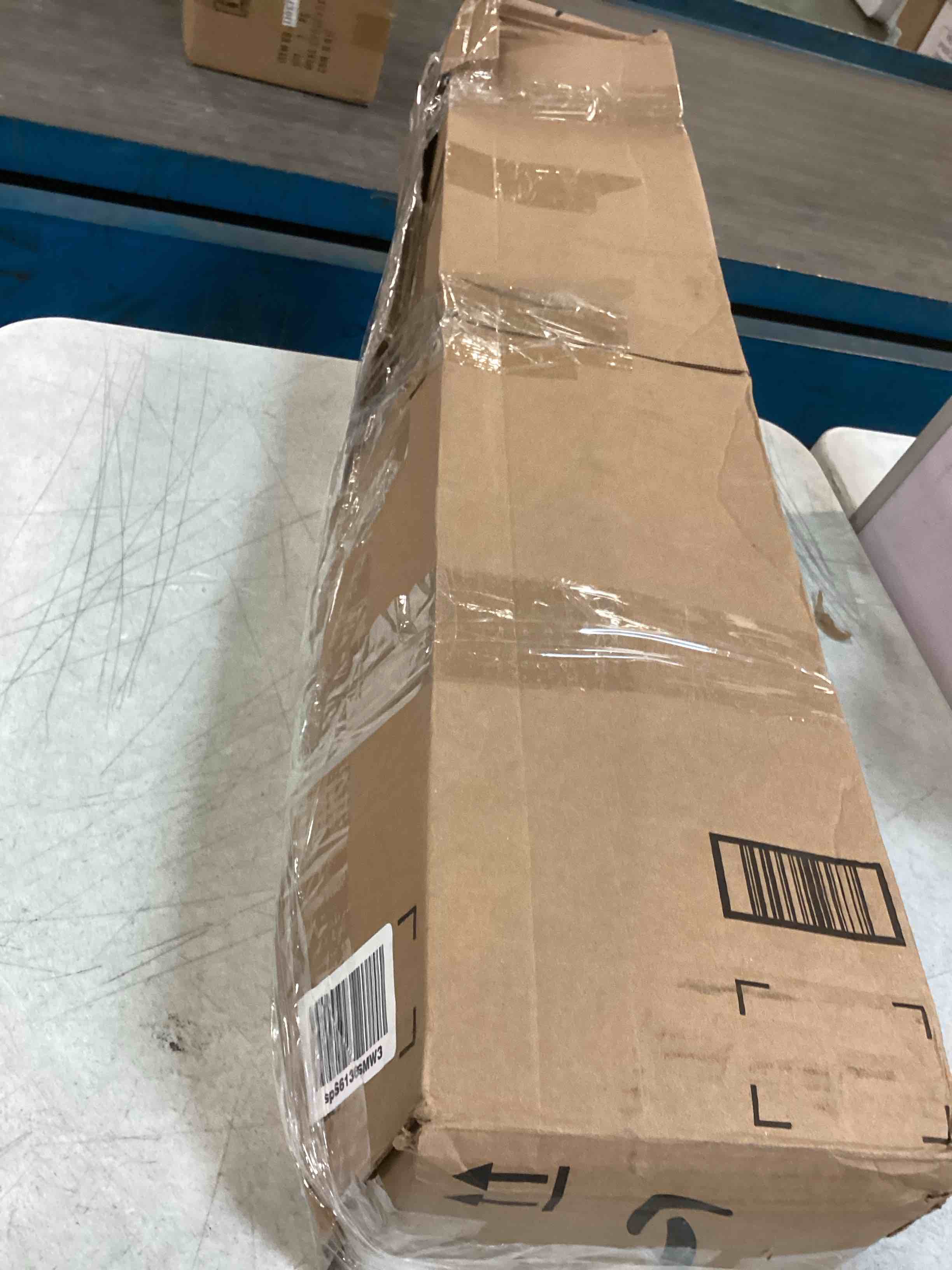 https://s3.amazonaws.com/lotting-images-prod/bidfta/BLU5844633_1709989665128.jpeg