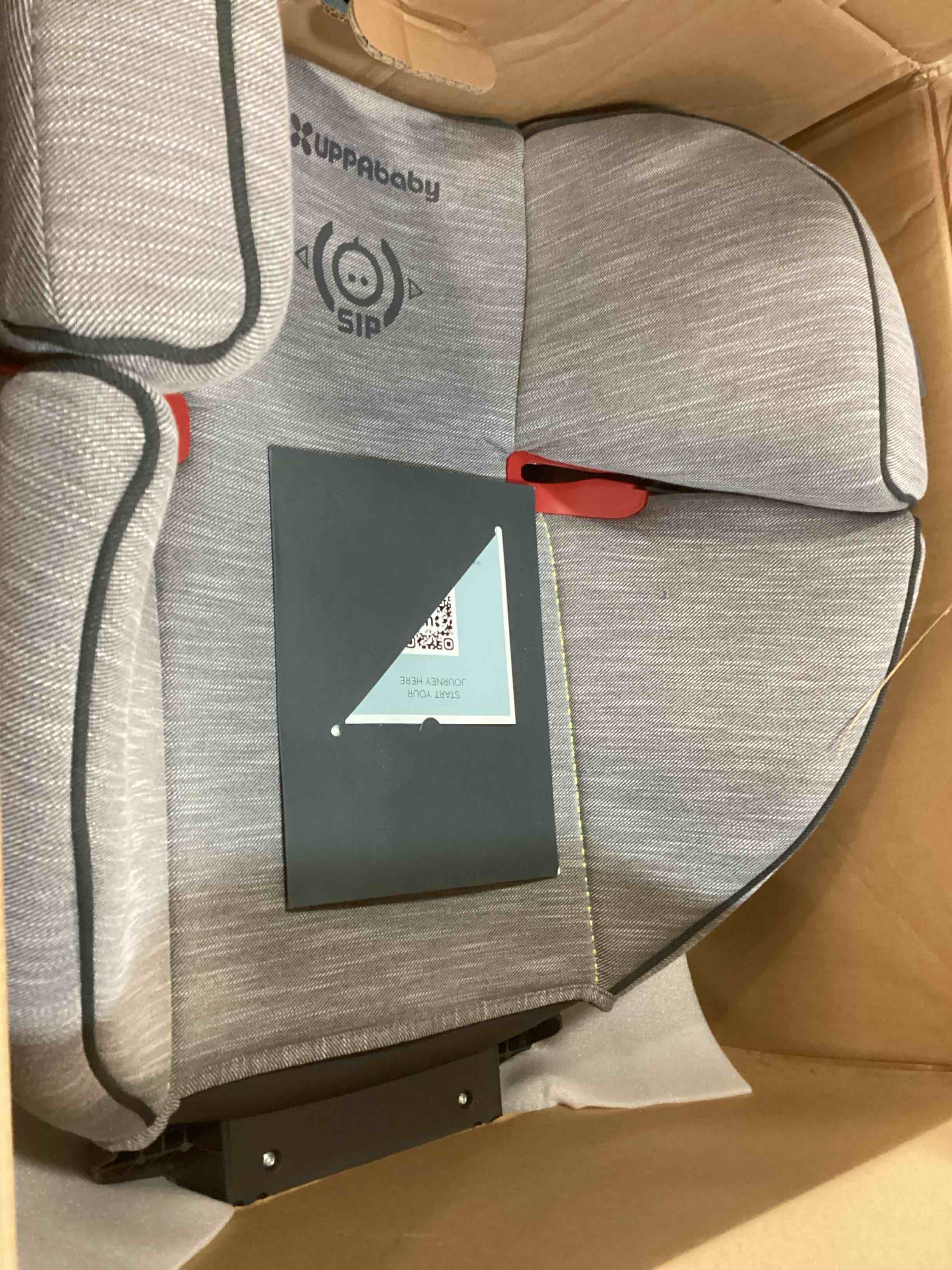 https://s3.amazonaws.com/lotting-images-prod/bidfta/BLU5844719_1710003239108.jpeg