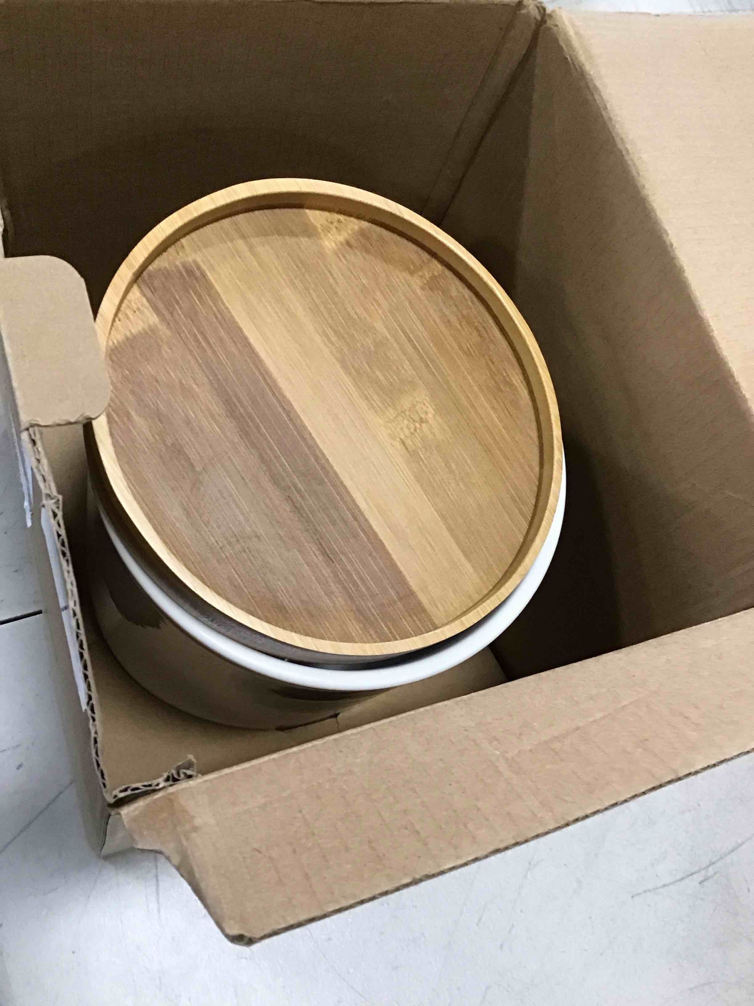 https://s3.amazonaws.com/lotting-images-prod/bidfta/BLU5846936_1709824801271.jpeg