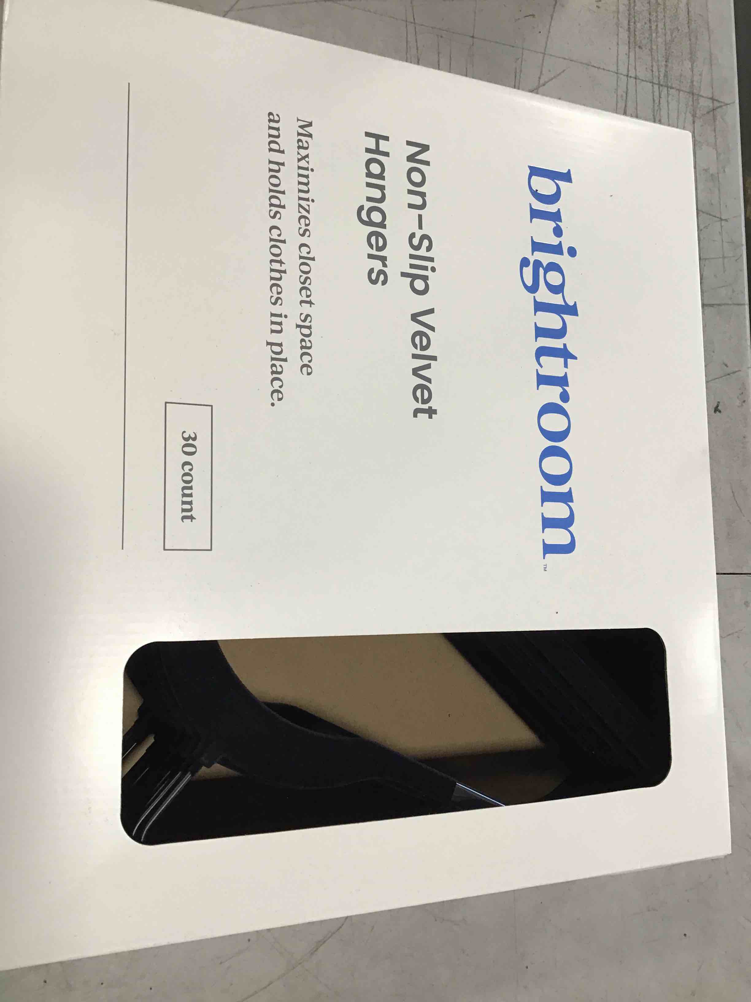 https://s3.amazonaws.com/lotting-images-prod/bidfta/BLU5847151_1709844270223.jpeg
