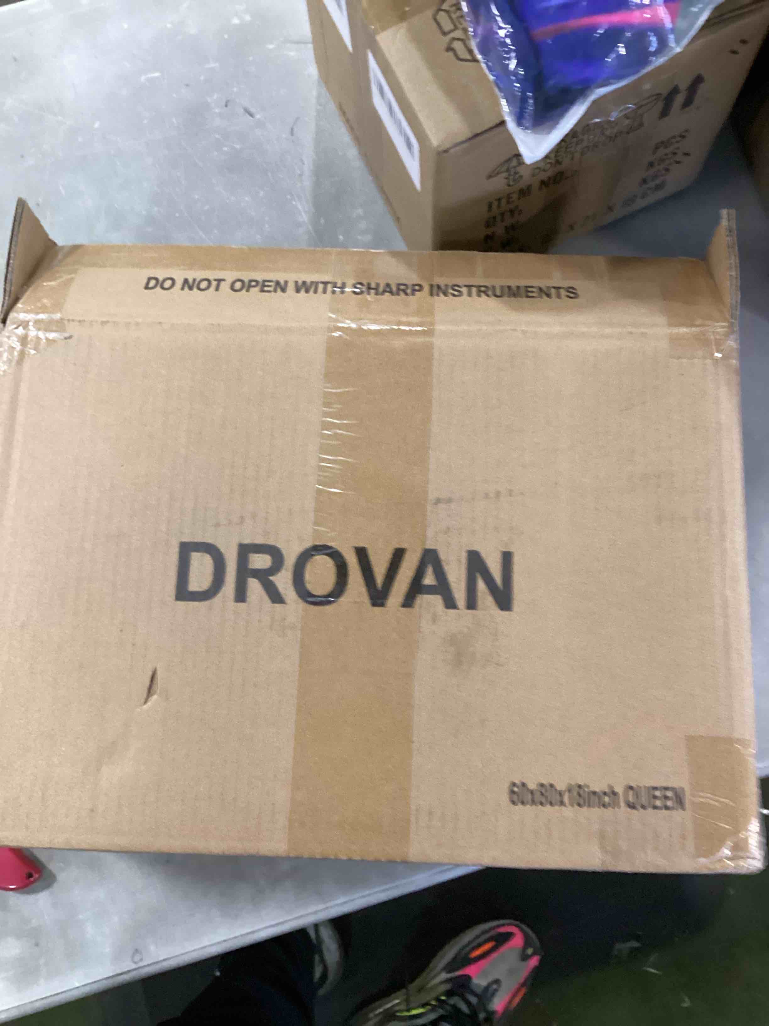 https://s3.amazonaws.com/lotting-images-prod/bidfta/BLU5849317_1709931955314.jpeg
