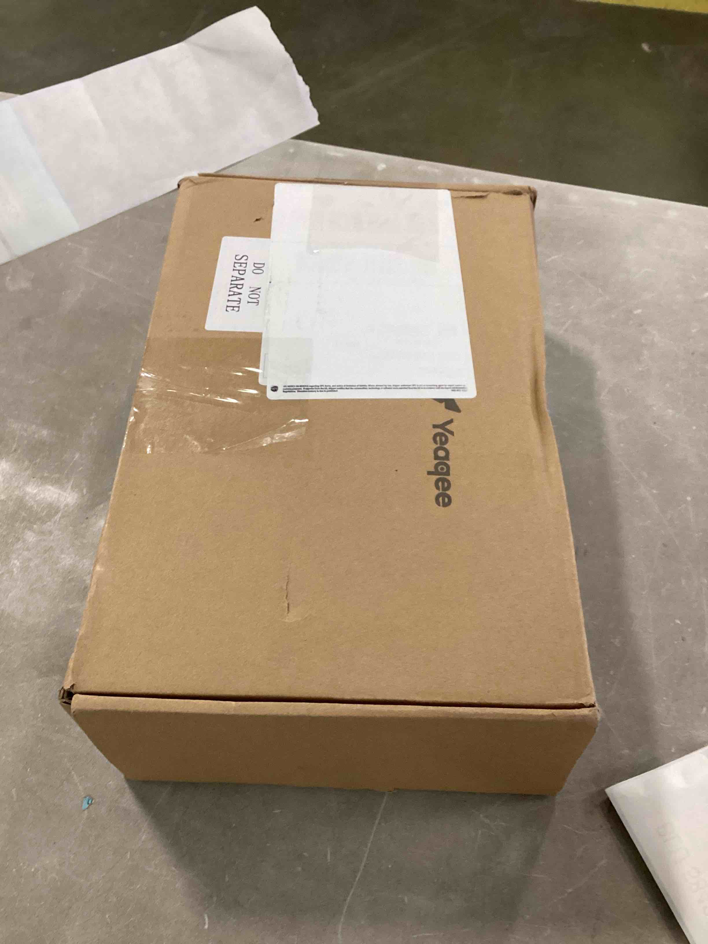 https://s3.amazonaws.com/lotting-images-prod/bidfta/BLU5849497_1710418756841.jpeg