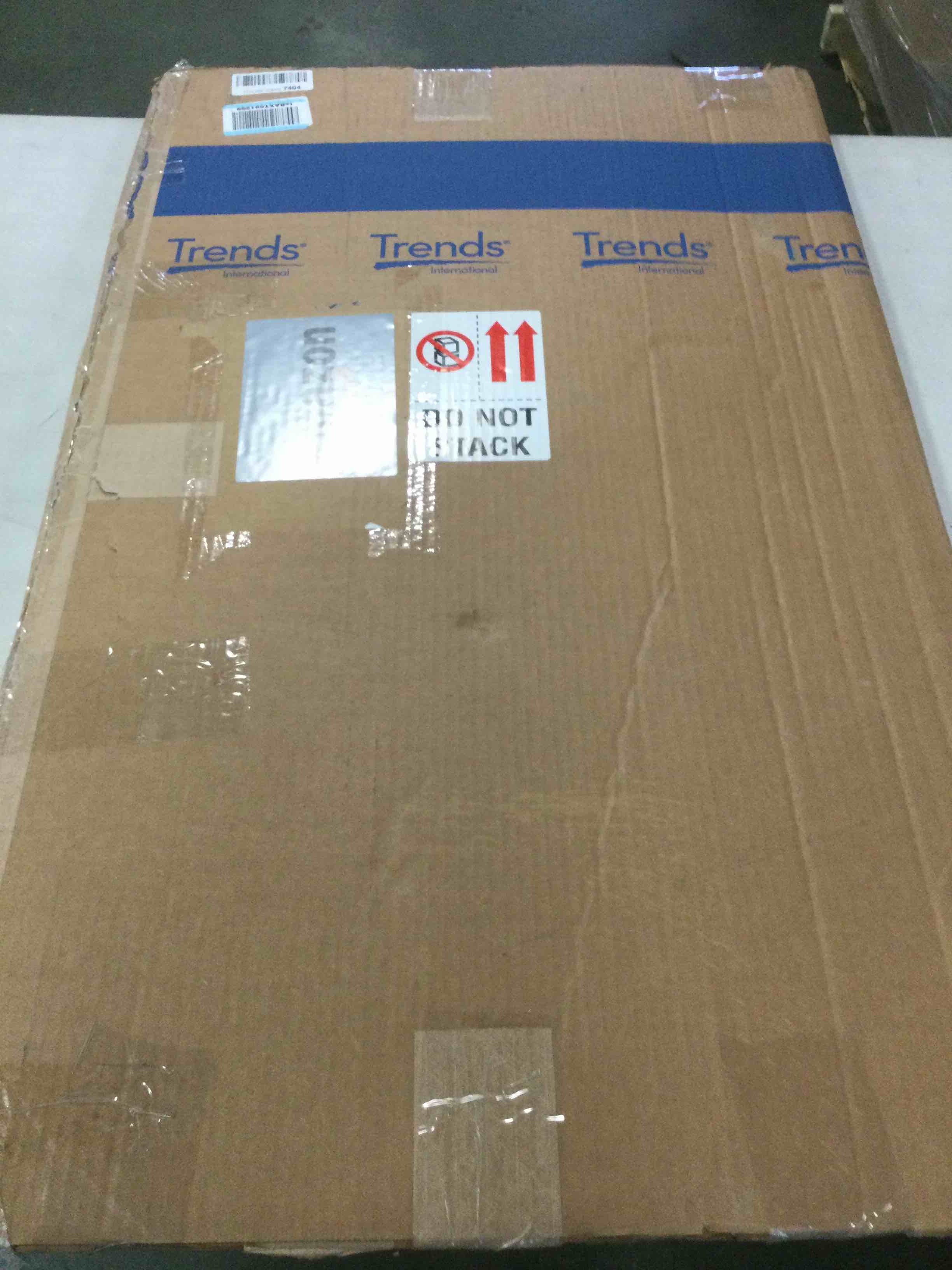 https://s3.amazonaws.com/lotting-images-prod/bidfta/BLU5850052_1711036615165.jpeg