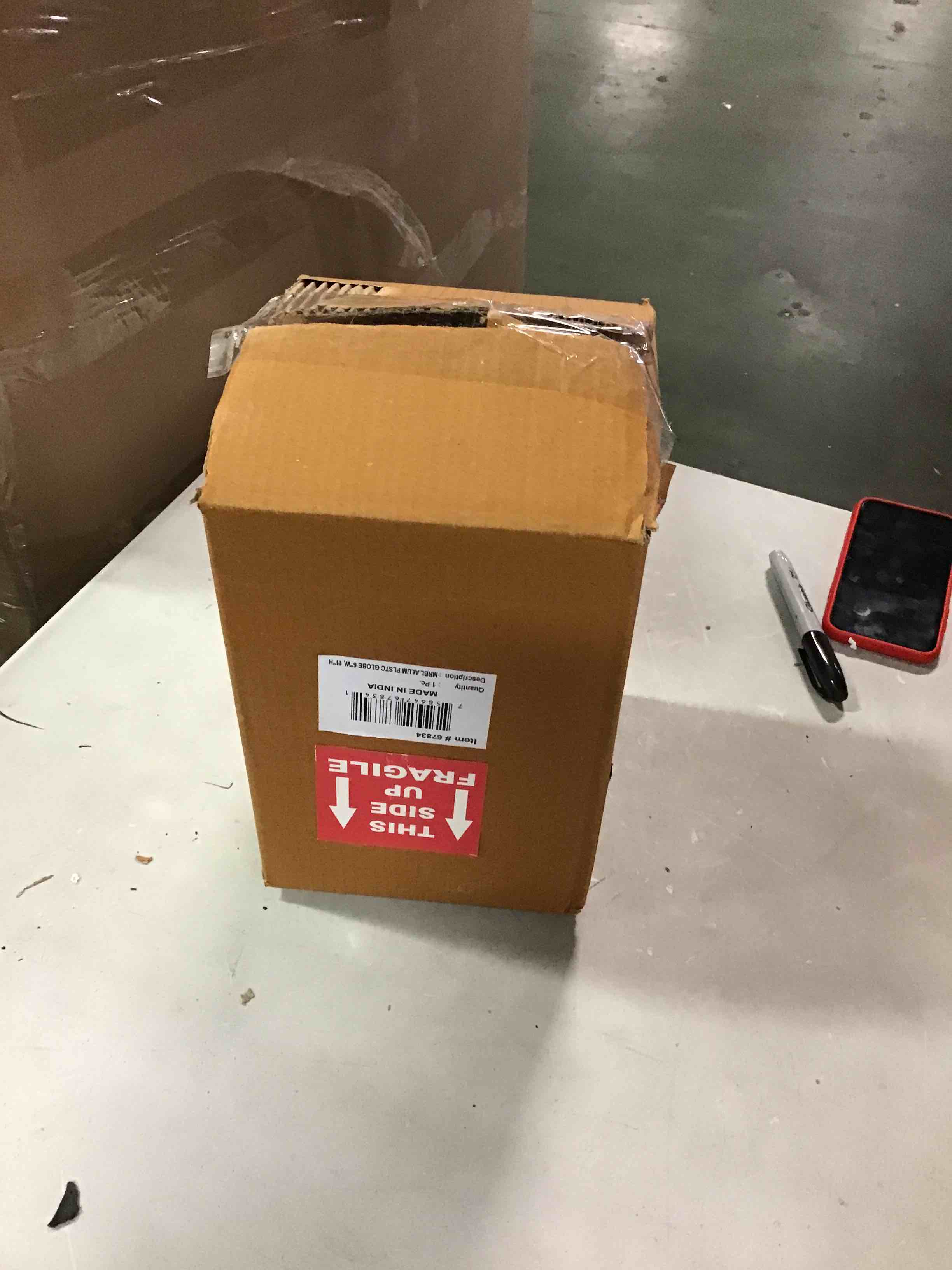 https://s3.amazonaws.com/lotting-images-prod/bidfta/BLU5850156_1711117756086.jpeg