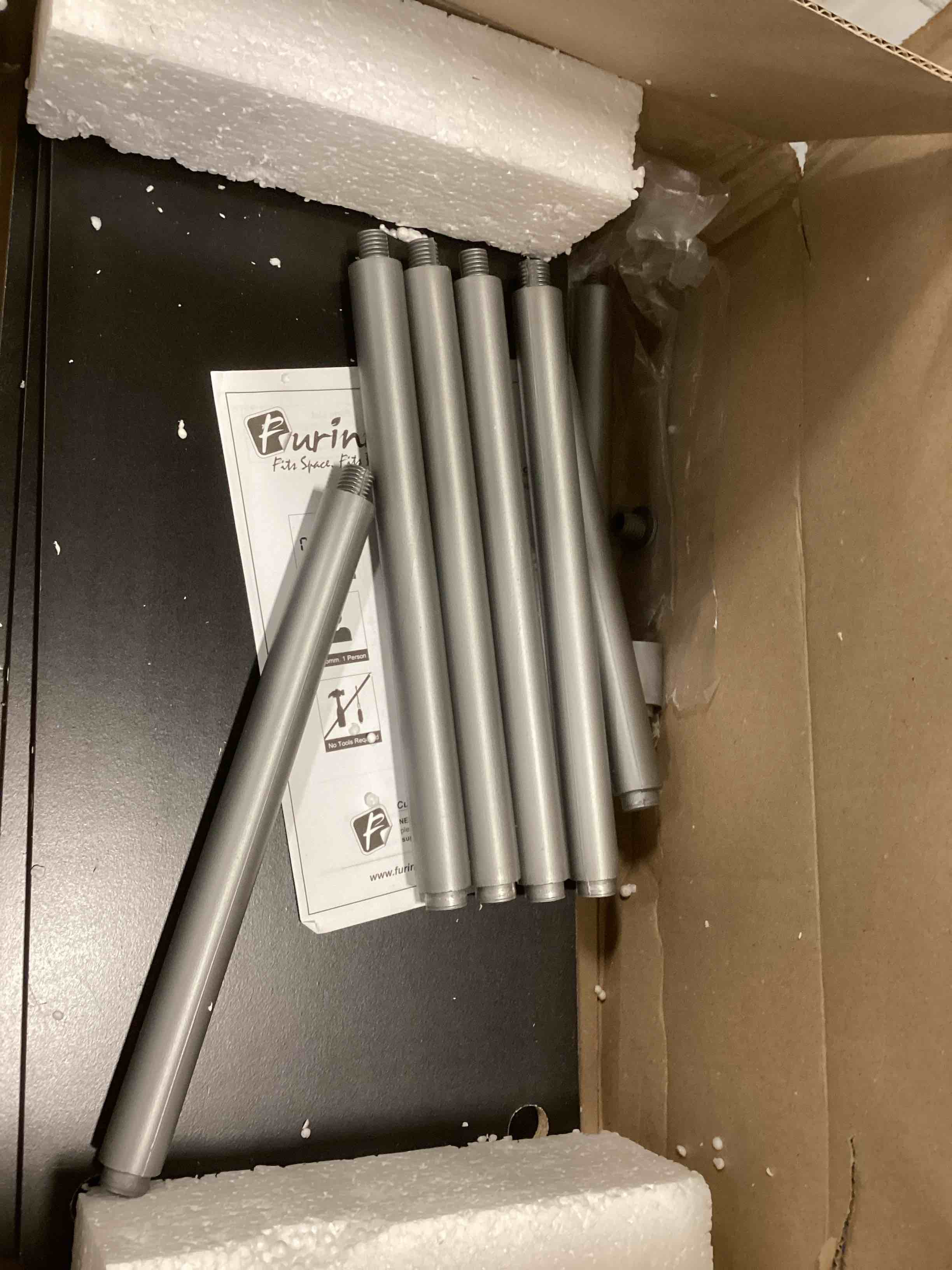 https://s3.amazonaws.com/lotting-images-prod/bidfta/BLU5852042_1703339449233.jpeg