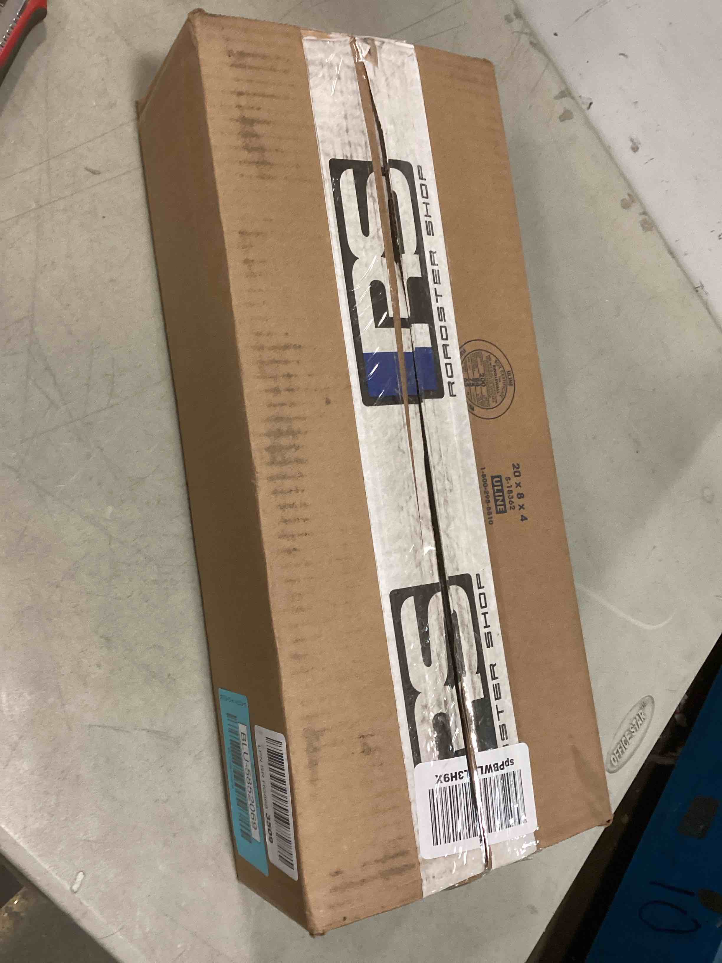 https://s3.amazonaws.com/lotting-images-prod/bidfta/BLU5852069_1703341836845.jpeg
