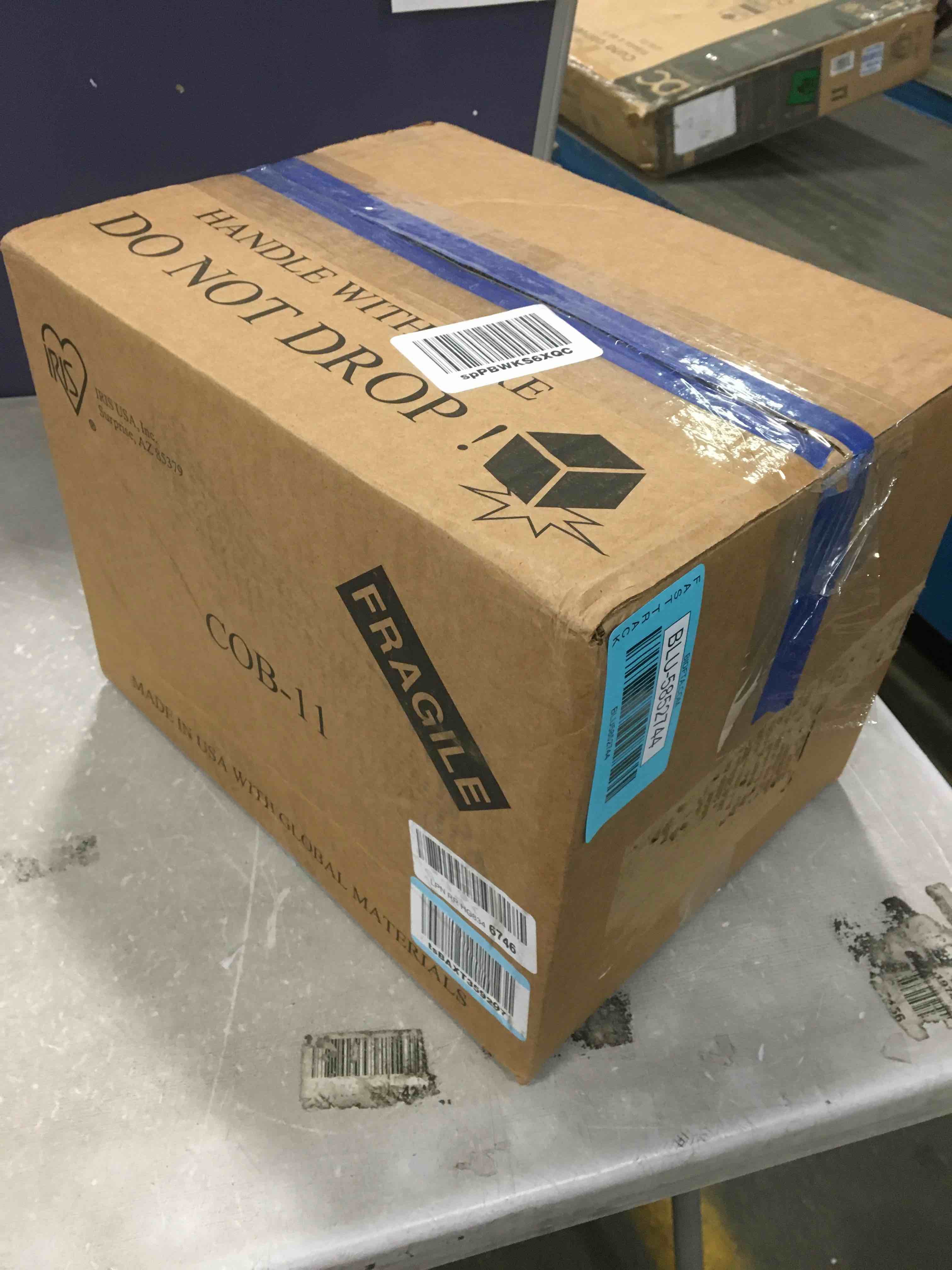 https://s3.amazonaws.com/lotting-images-prod/bidfta/BLU5852744_1703777861276.jpeg