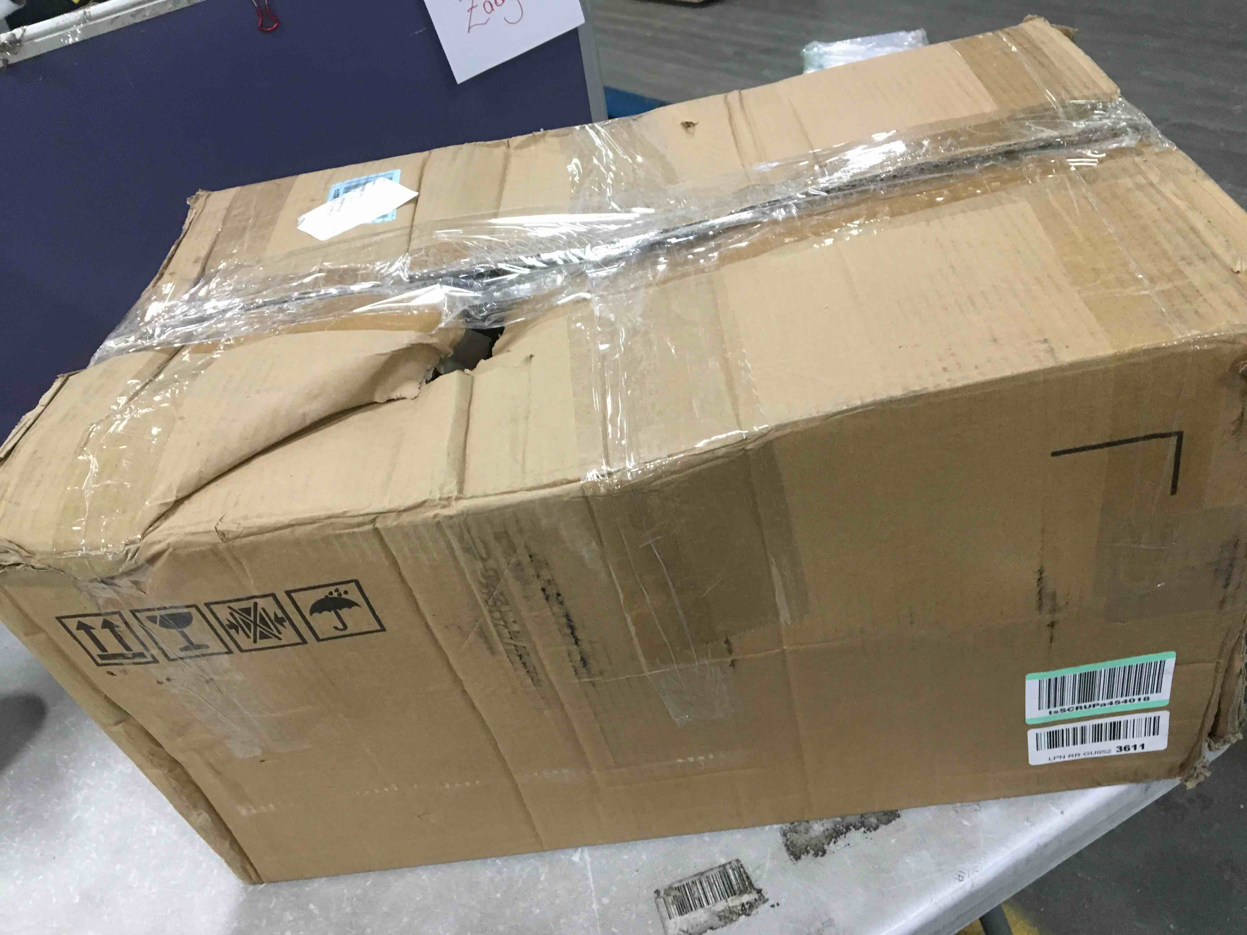 https://s3.amazonaws.com/lotting-images-prod/bidfta/BLU5852794_1703783872623.jpeg