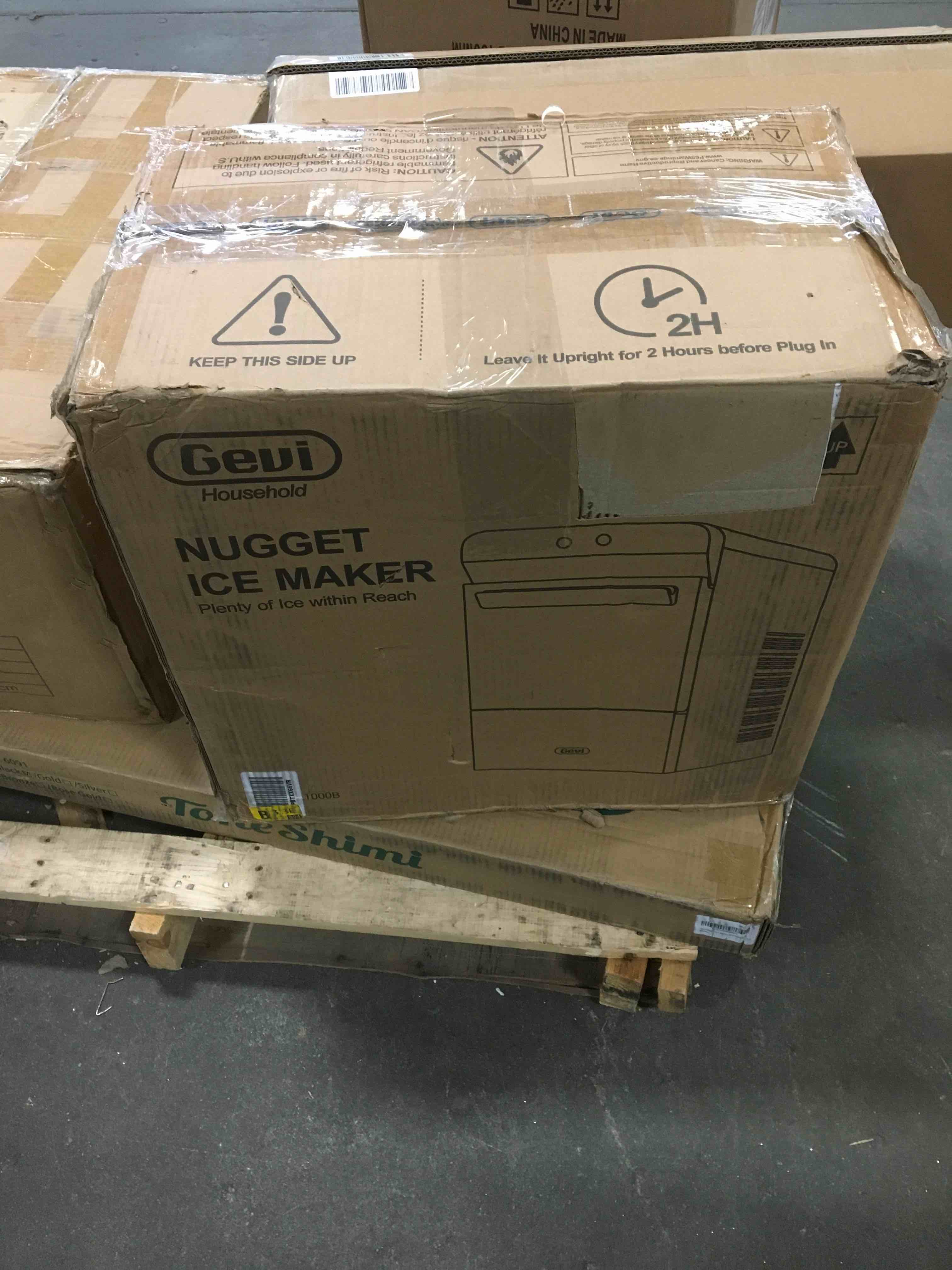https://s3.amazonaws.com/lotting-images-prod/bidfta/BLU5852803_1703784970660.jpeg