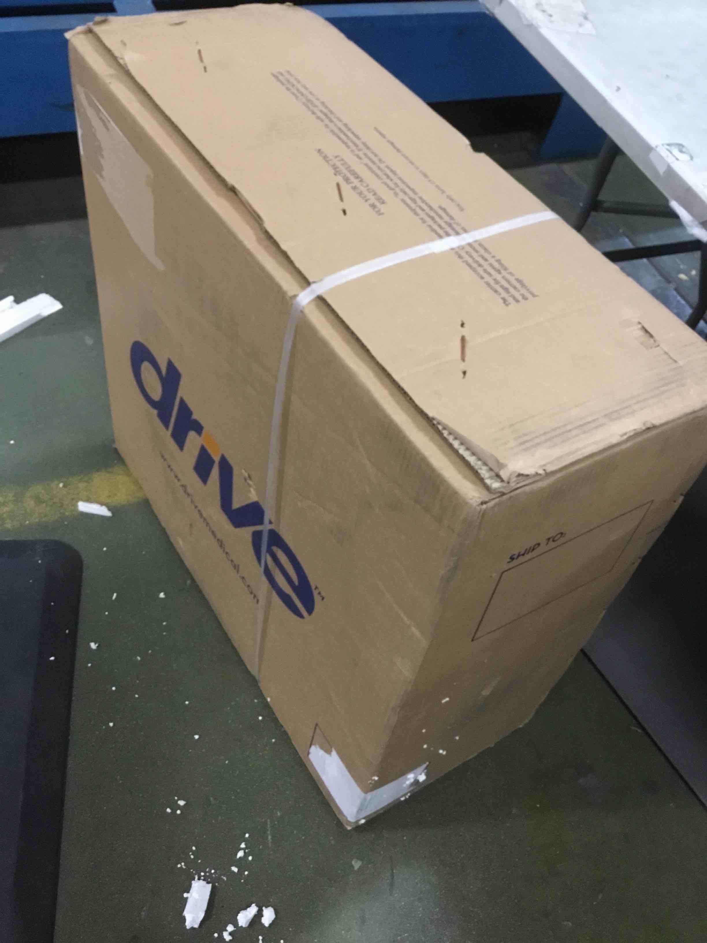 https://s3.amazonaws.com/lotting-images-prod/bidfta/BLU5853231_1704284861019.jpeg