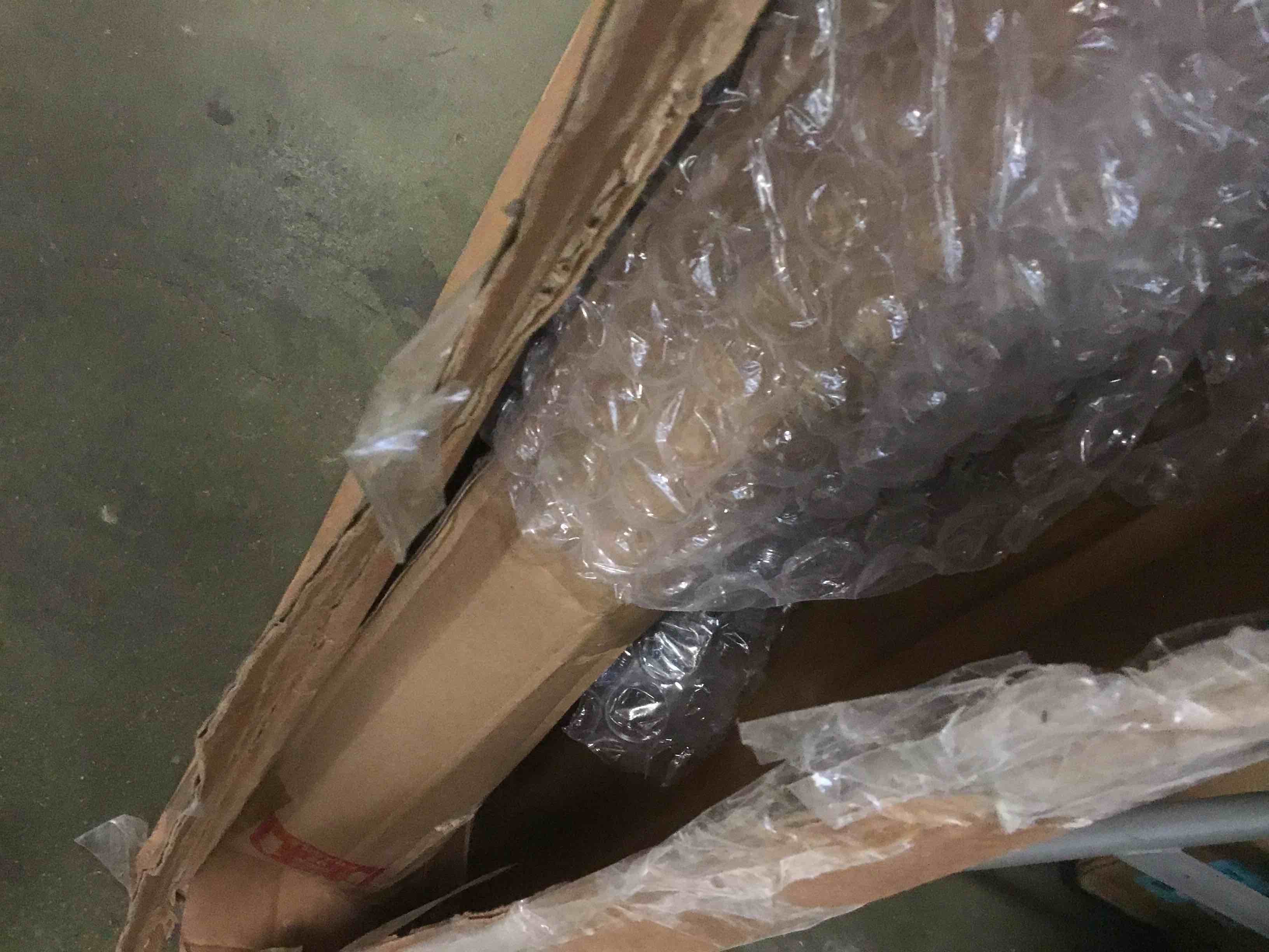 https://s3.amazonaws.com/lotting-images-prod/bidfta/BLU5853252_1704288212296.jpeg