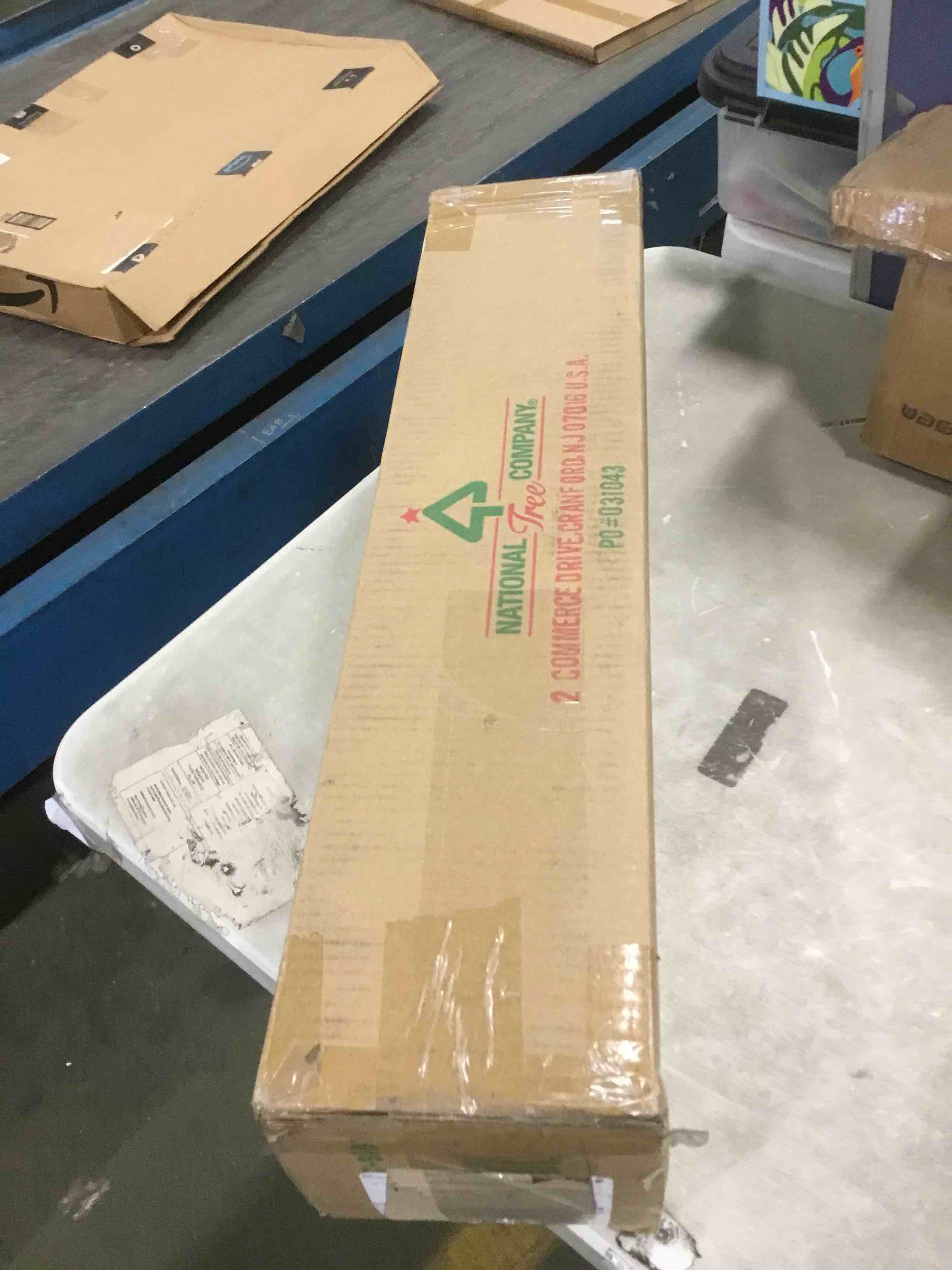 https://s3.amazonaws.com/lotting-images-prod/bidfta/BLU5853353_1704302084423.jpeg