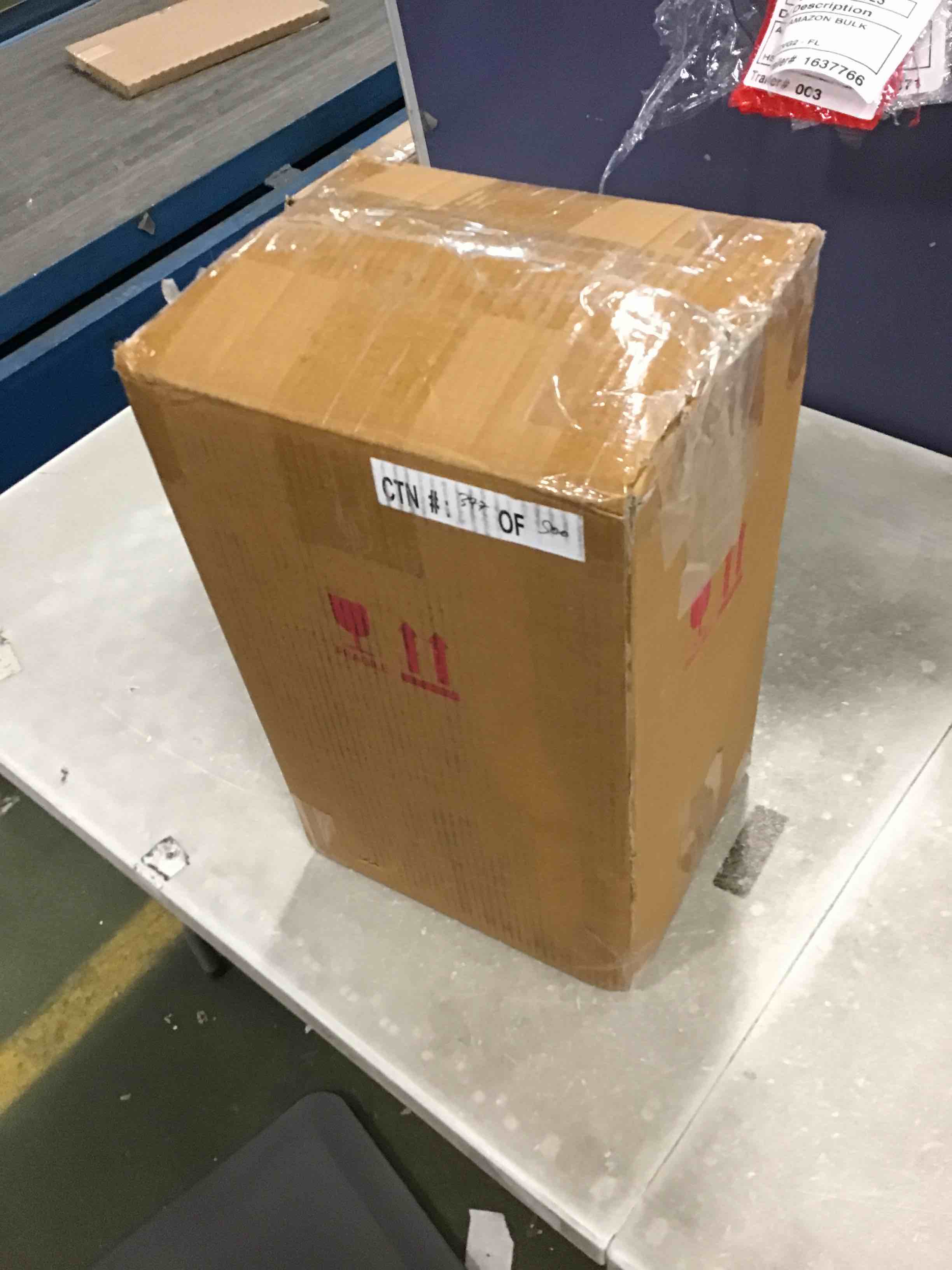 https://s3.amazonaws.com/lotting-images-prod/bidfta/BLU5854276_1703782906050.jpeg