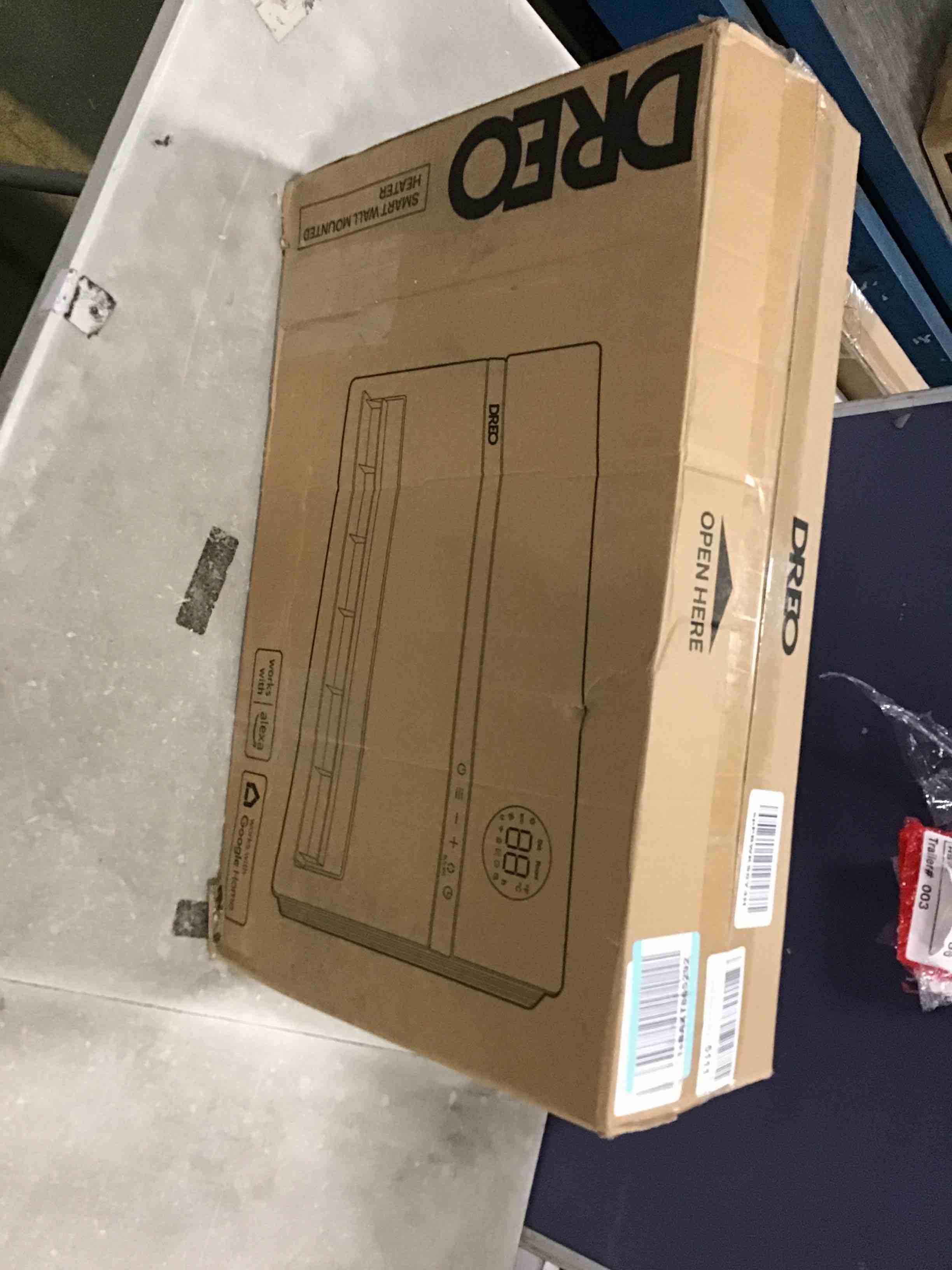 https://s3.amazonaws.com/lotting-images-prod/bidfta/BLU5854290_1703784028428.jpeg