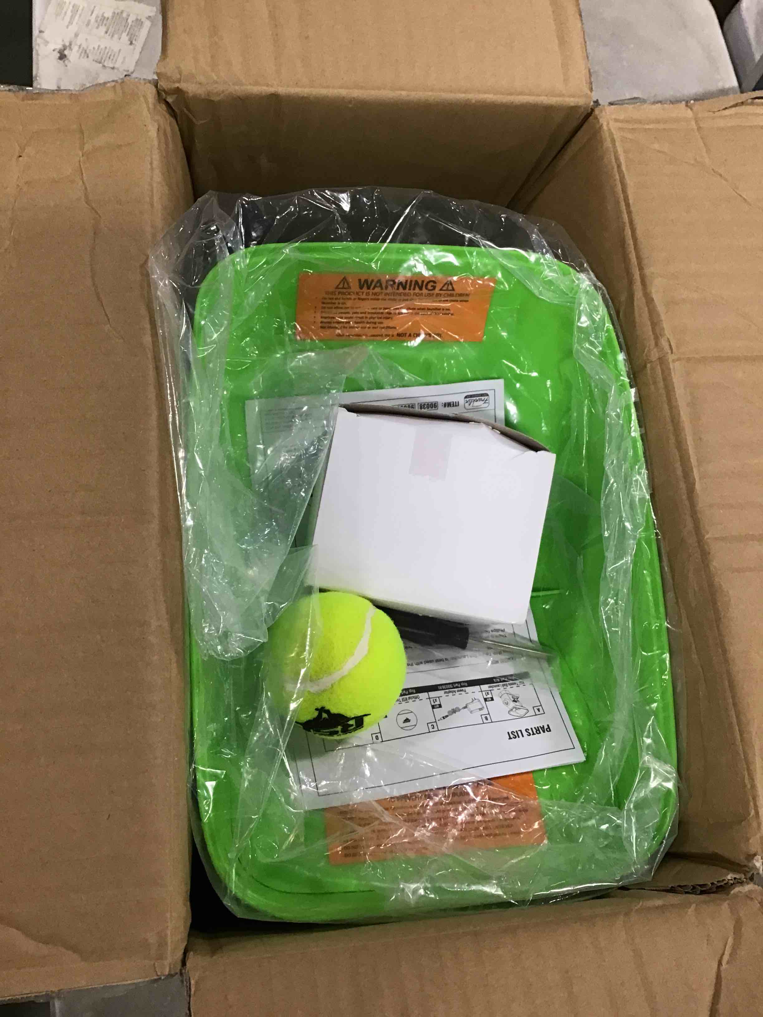 https://s3.amazonaws.com/lotting-images-prod/bidfta/BLU5854314_1703788091481.jpeg