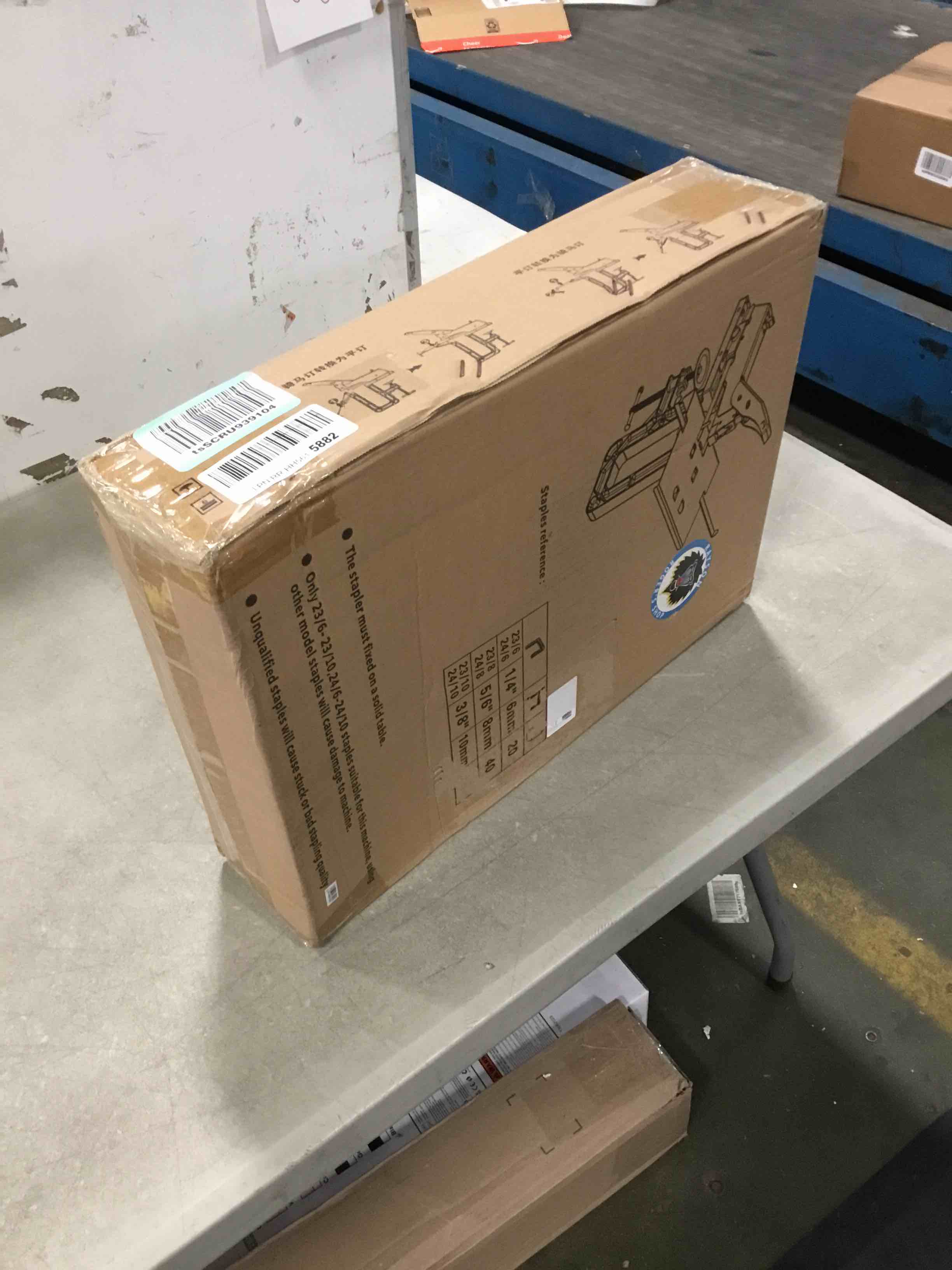 https://s3.amazonaws.com/lotting-images-prod/bidfta/BLU5854462_1703859253266.jpeg