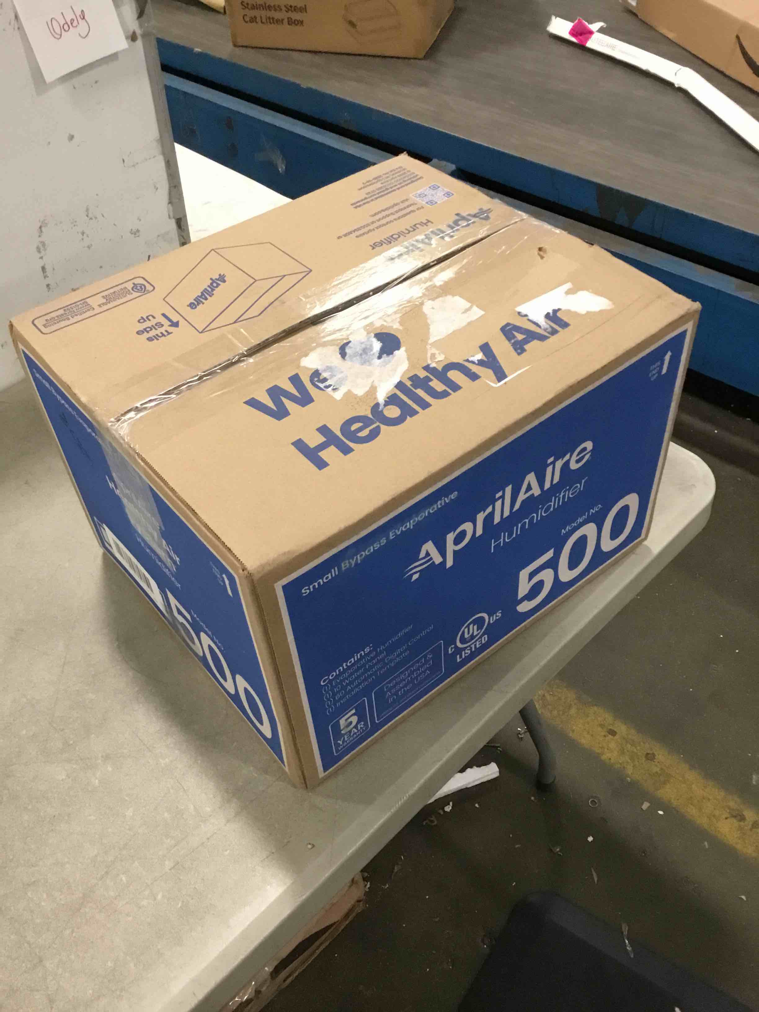 https://s3.amazonaws.com/lotting-images-prod/bidfta/BLU5854573_1703879783978.jpeg