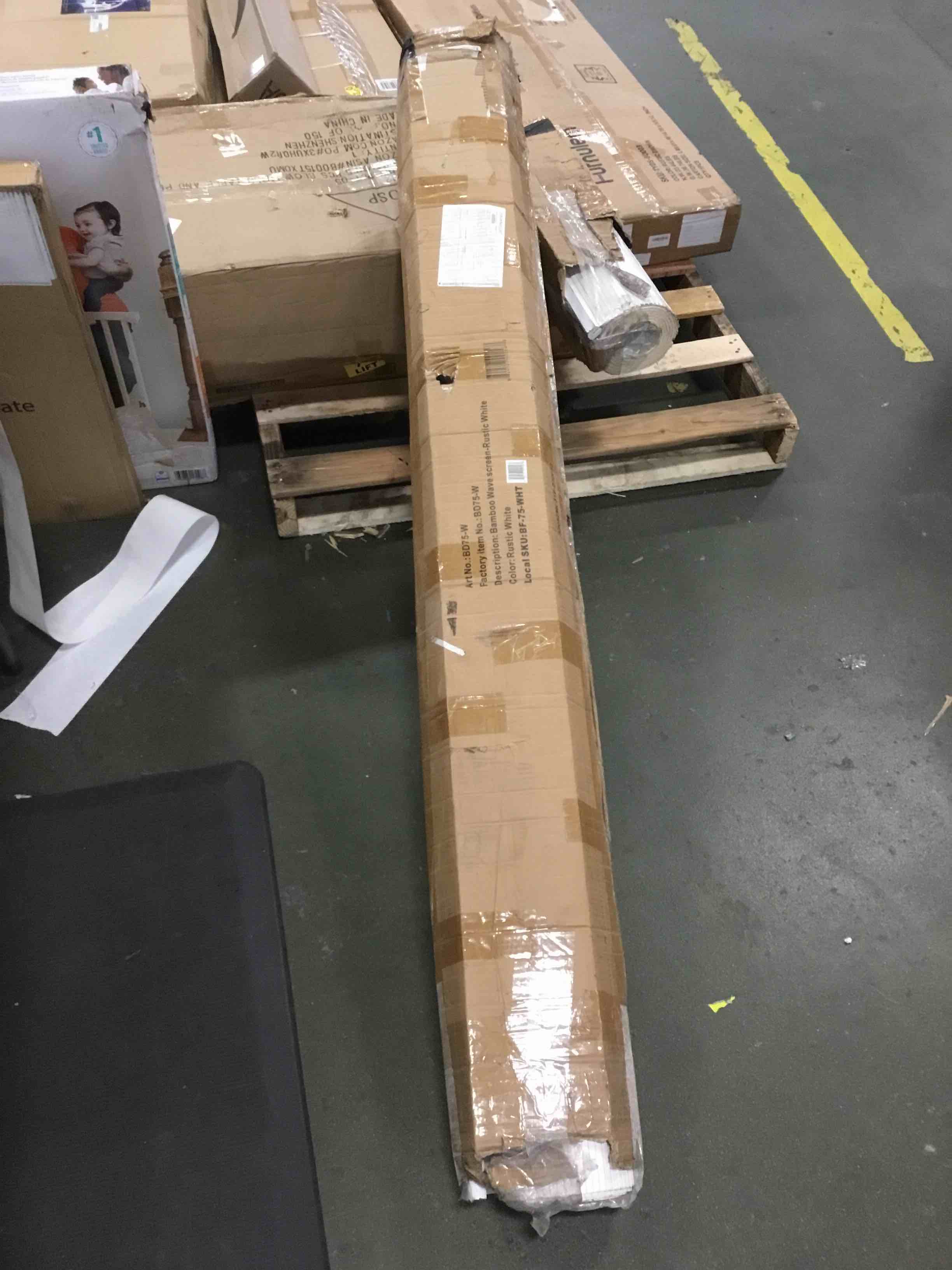 https://s3.amazonaws.com/lotting-images-prod/bidfta/BLU5854895_1704208867204.jpeg