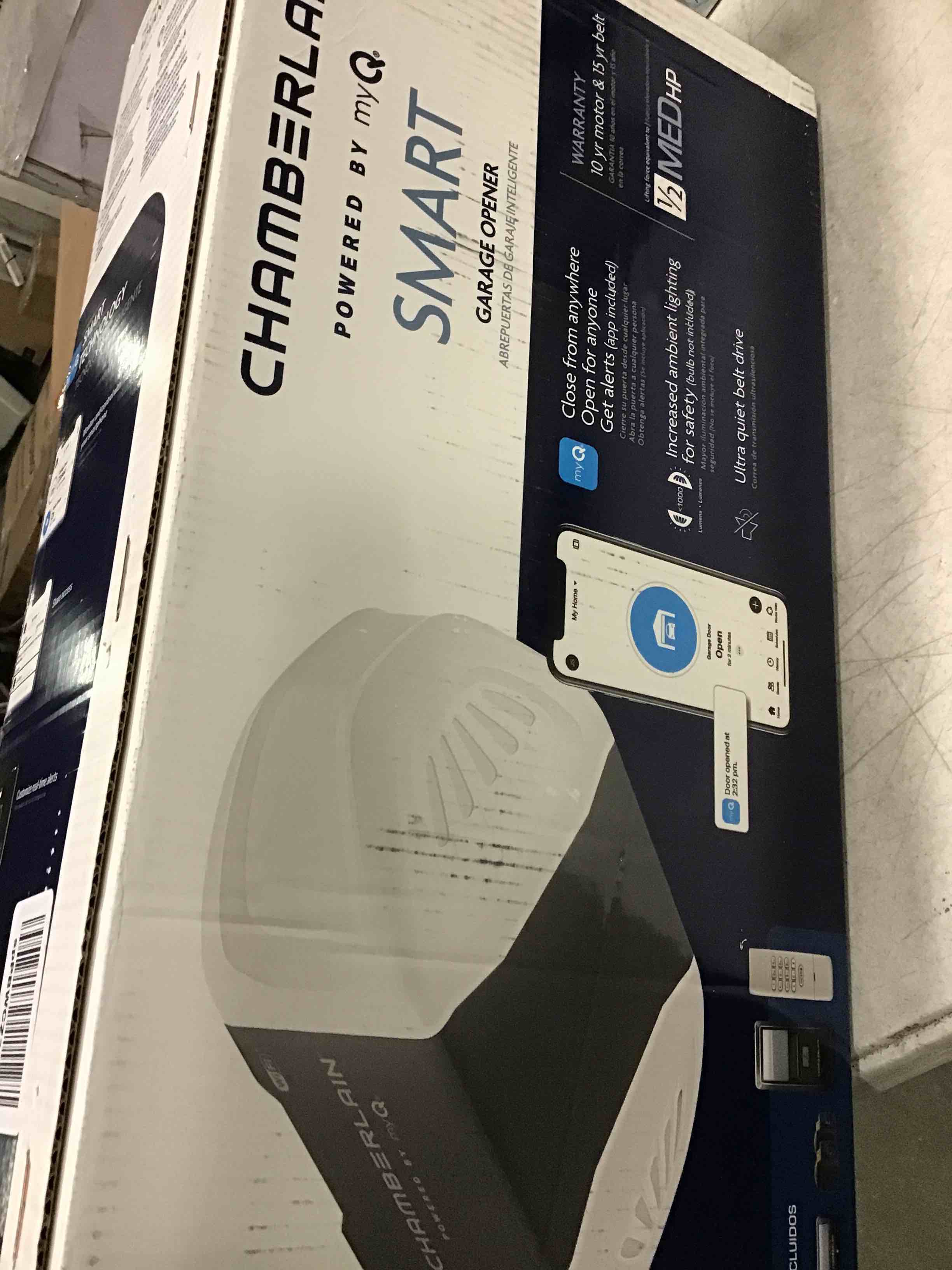 https://s3.amazonaws.com/lotting-images-prod/bidfta/BLU5854969_1703766203845.jpeg