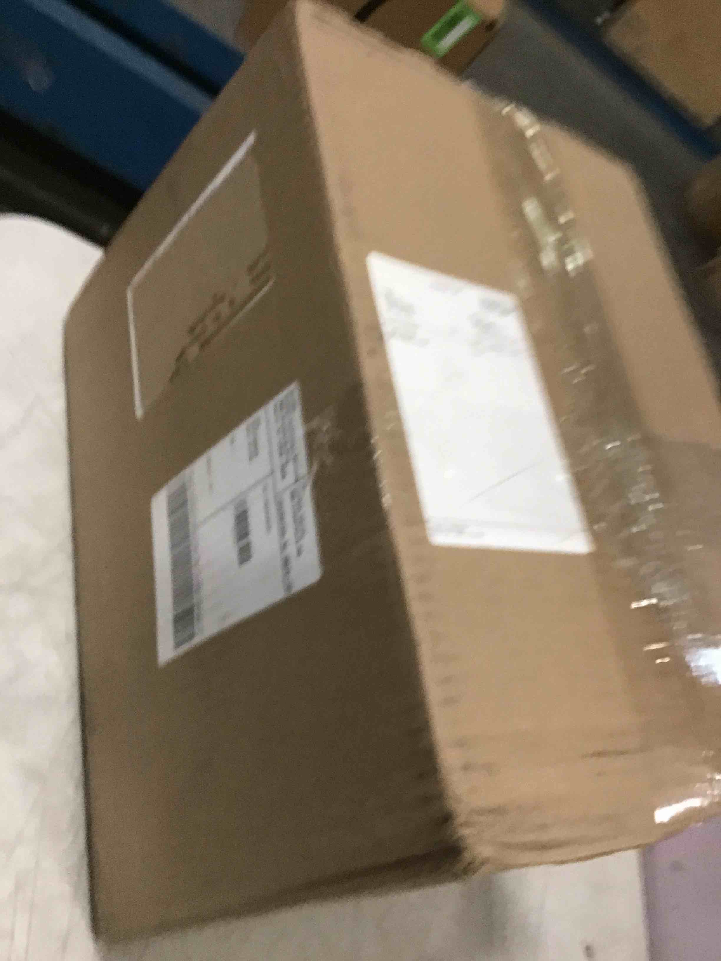 https://s3.amazonaws.com/lotting-images-prod/bidfta/BLU5855261_1703792088759.jpeg