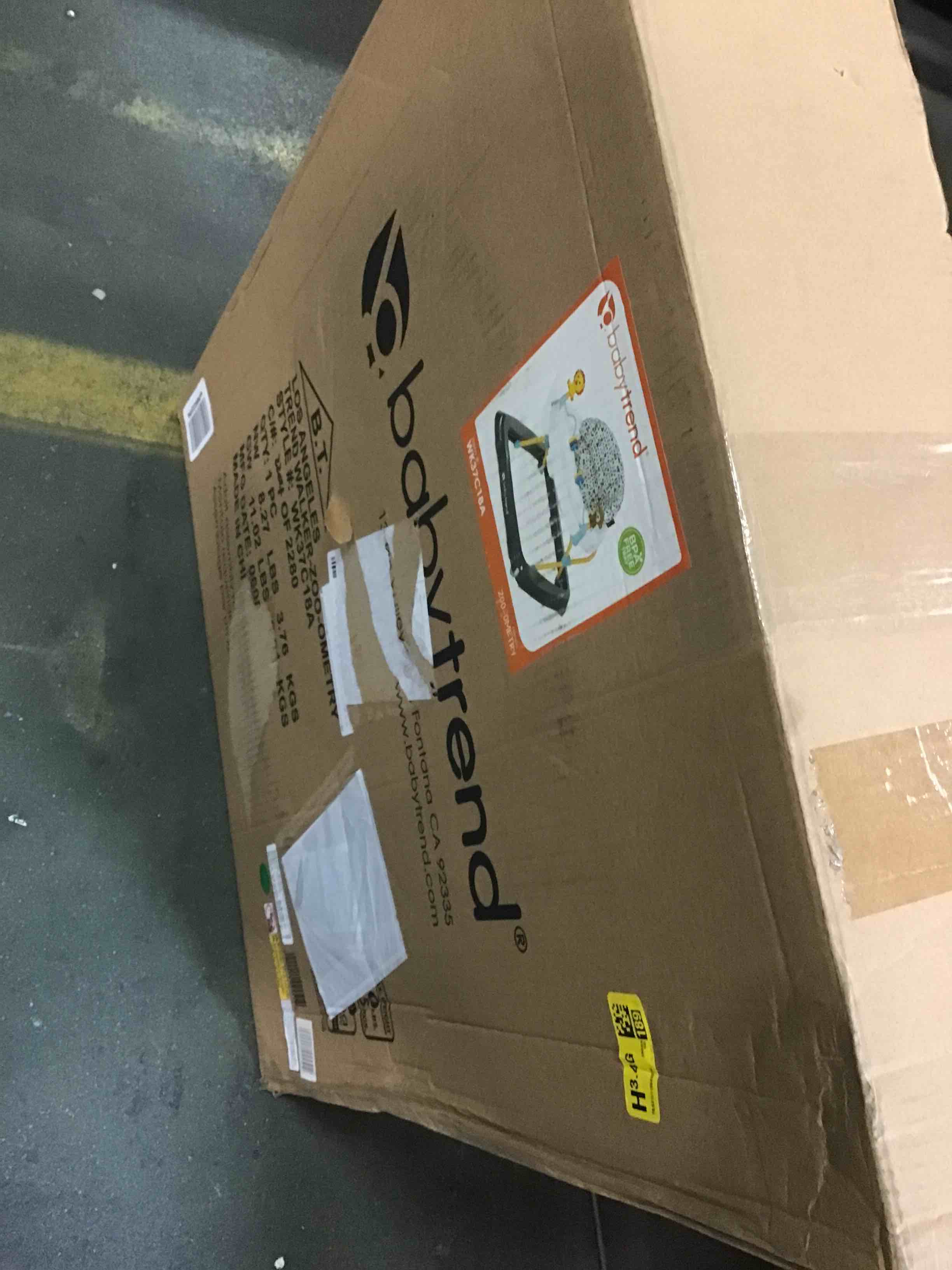 https://s3.amazonaws.com/lotting-images-prod/bidfta/BLU5855317_1703851015451.jpeg