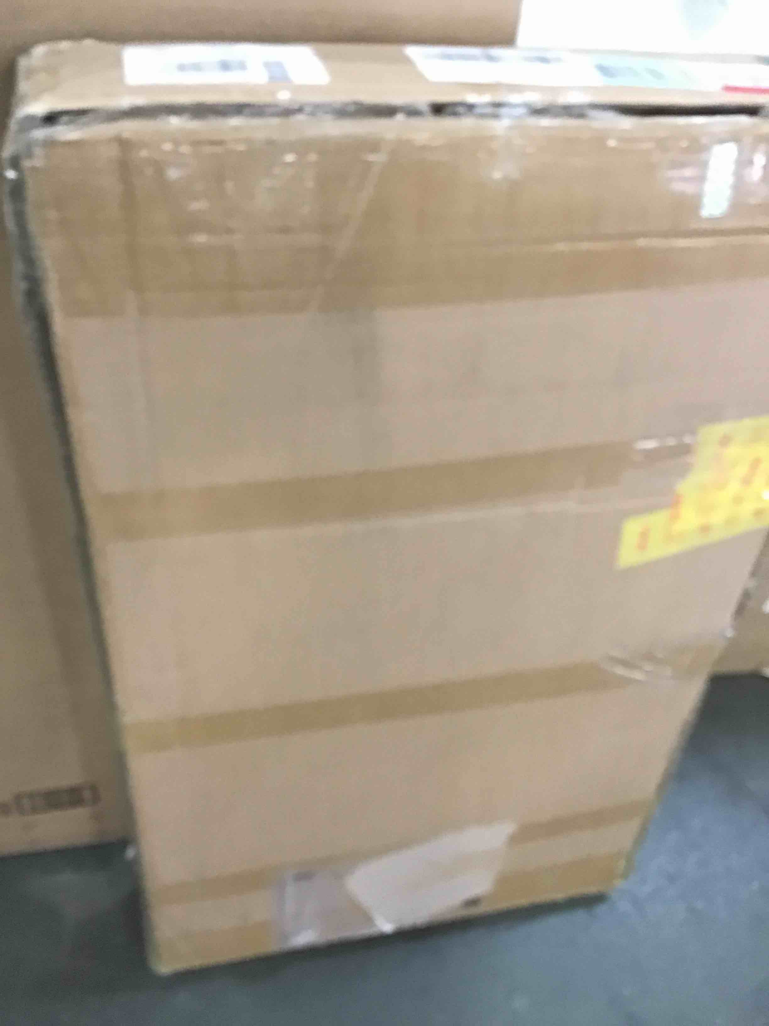 https://s3.amazonaws.com/lotting-images-prod/bidfta/BLU5855904_1703955596242.jpeg