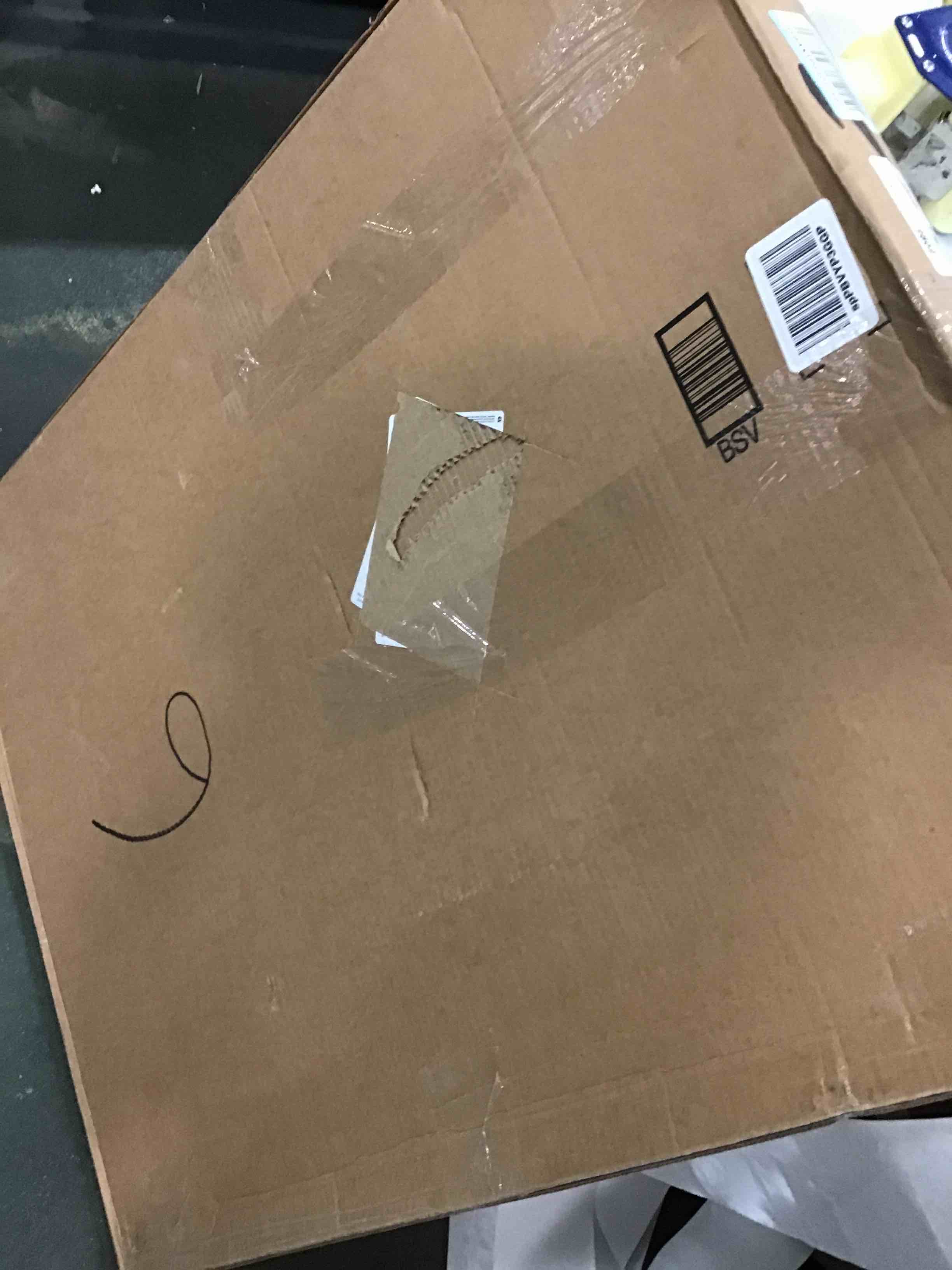 https://s3.amazonaws.com/lotting-images-prod/bidfta/BLU5856026_1703965754363.jpeg