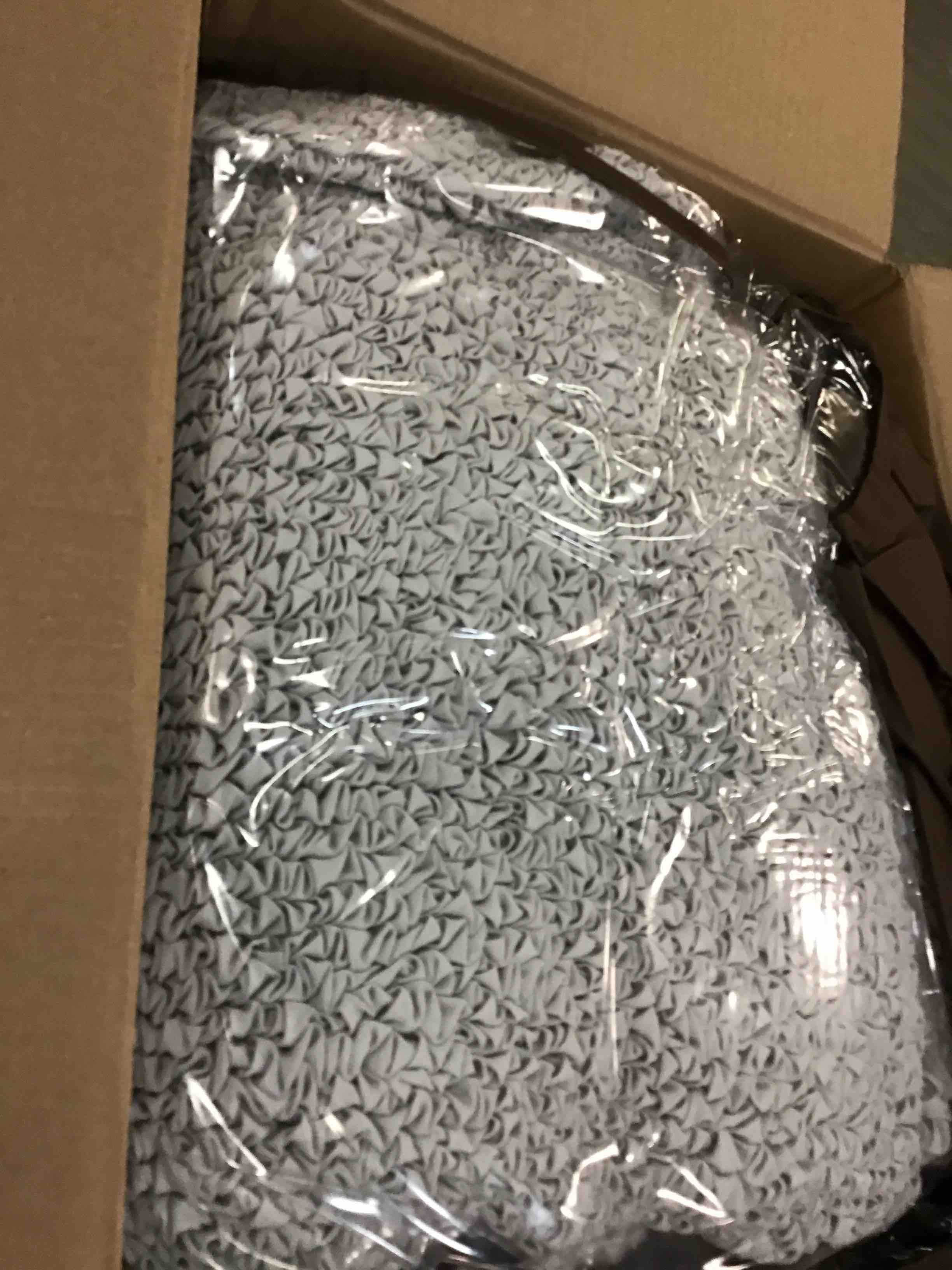https://s3.amazonaws.com/lotting-images-prod/bidfta/BLU5856074_1703970573904.jpeg