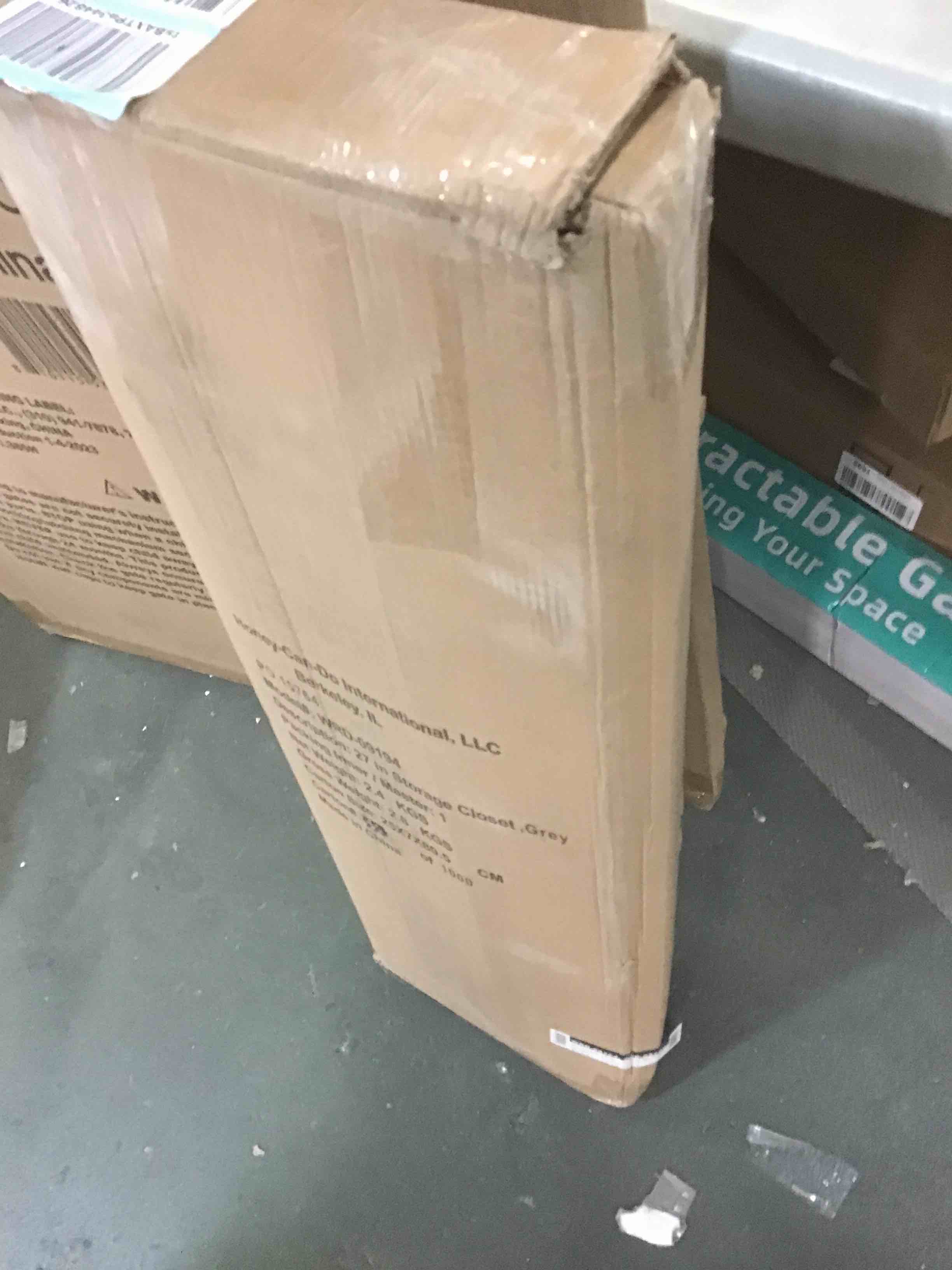 https://s3.amazonaws.com/lotting-images-prod/bidfta/BLU5856371_1704220777739.jpeg