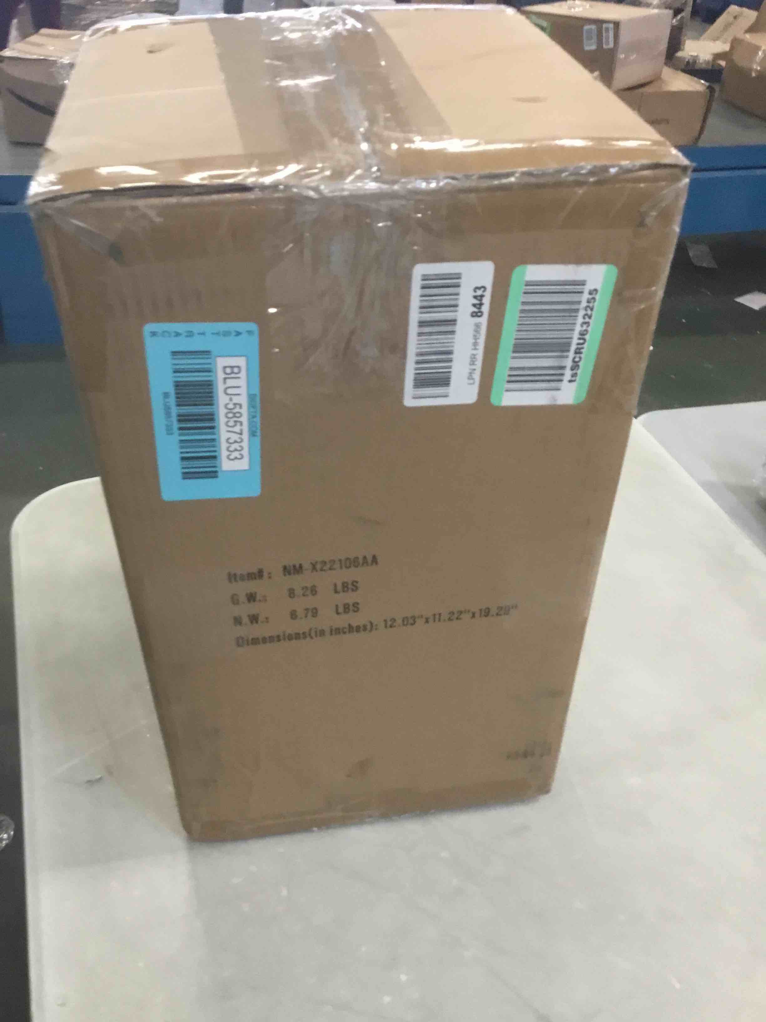 https://s3.amazonaws.com/lotting-images-prod/bidfta/BLU5857333_1704475868493.jpeg