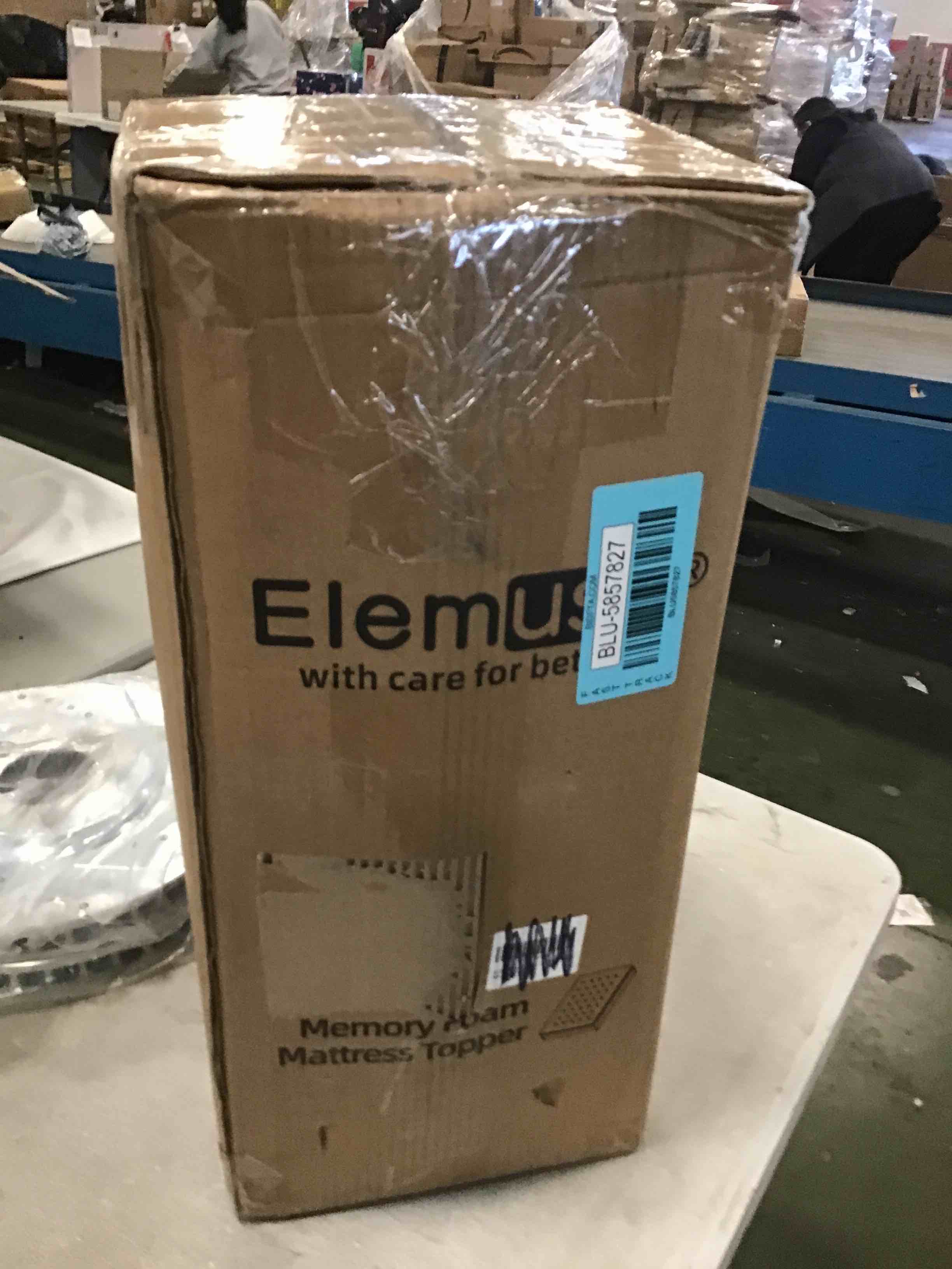 https://s3.amazonaws.com/lotting-images-prod/bidfta/BLU5857827_1705007821795.jpeg