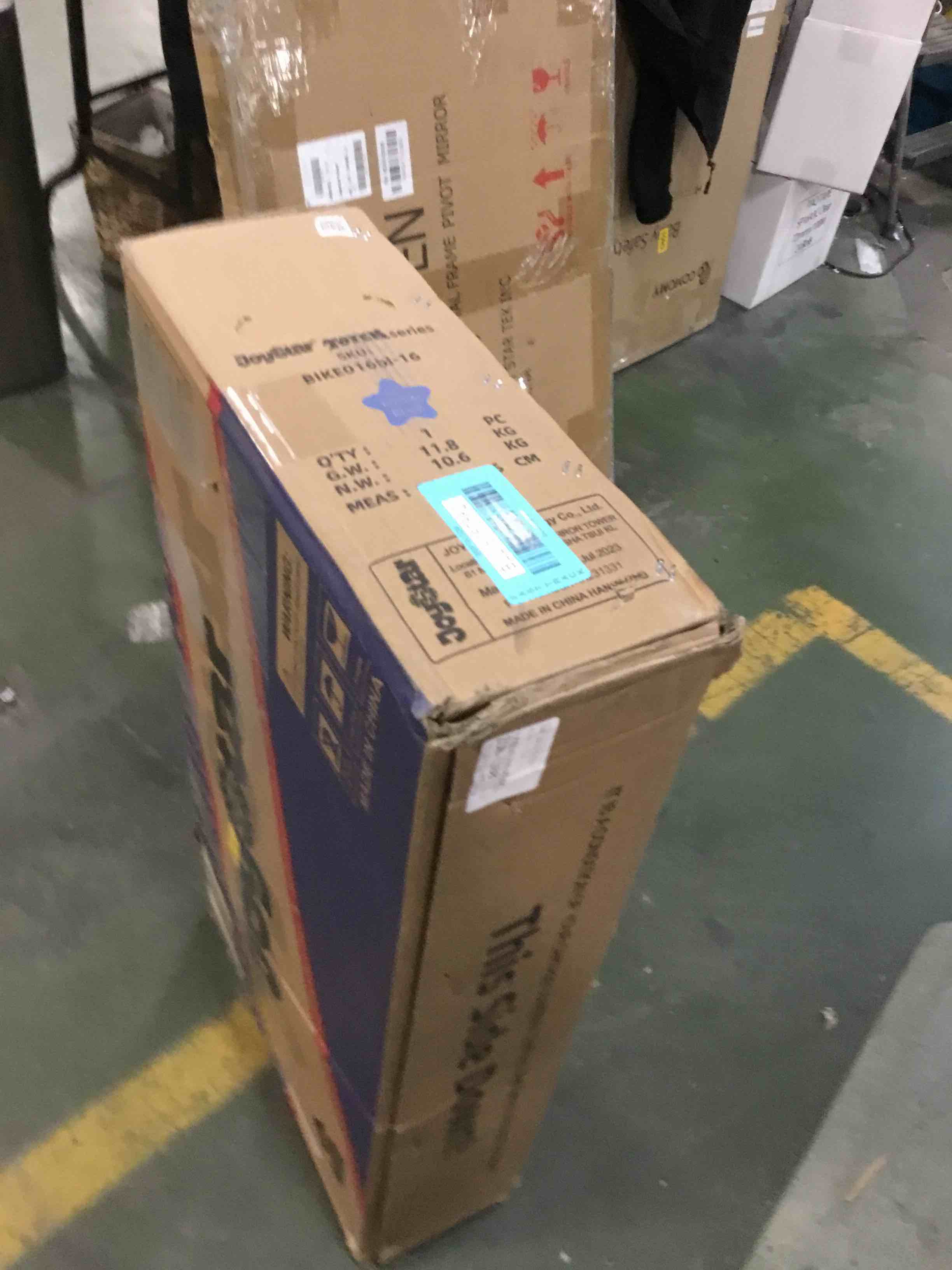 https://s3.amazonaws.com/lotting-images-prod/bidfta/BLU5857882_1705066551629.jpeg