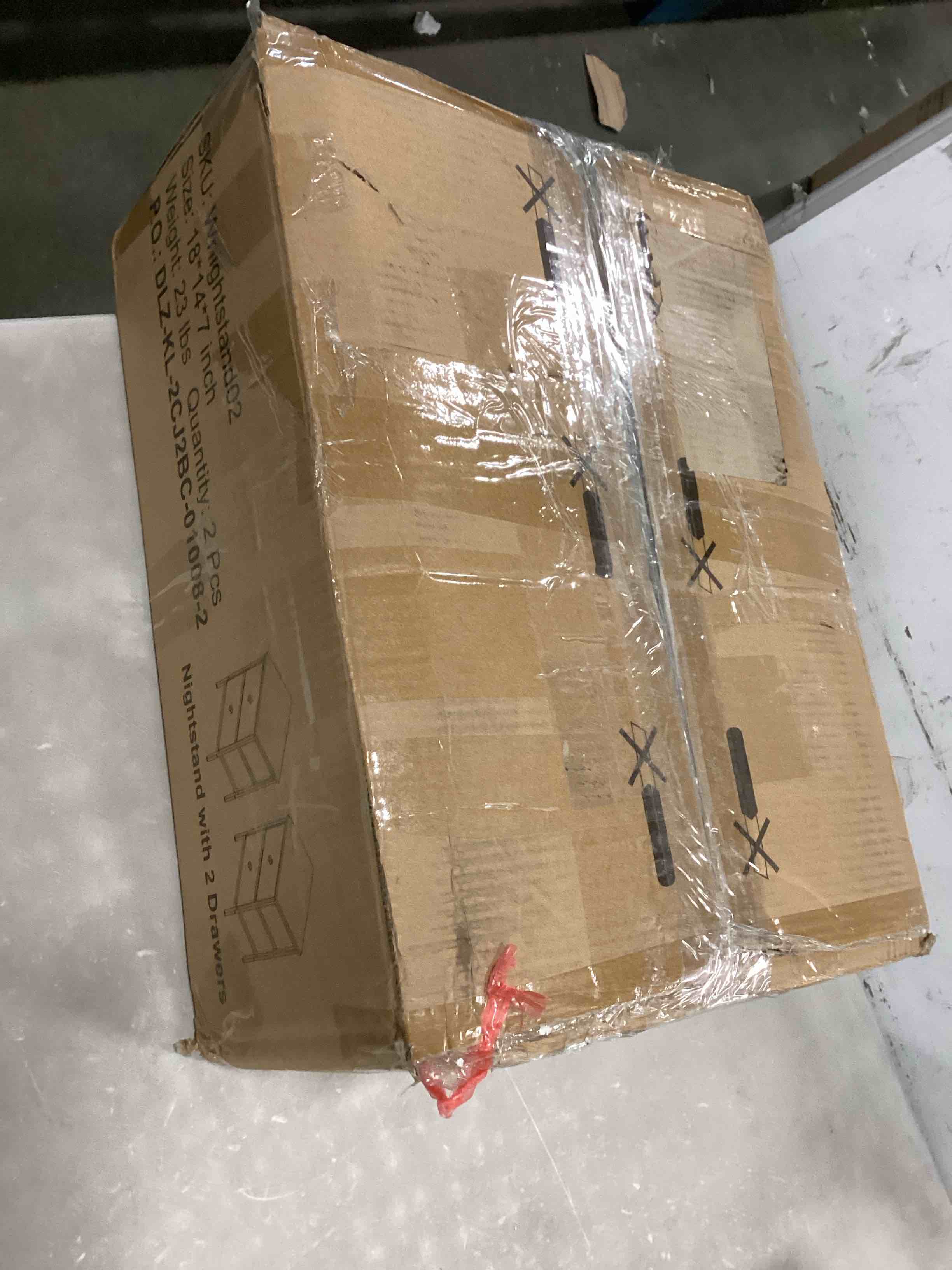 https://s3.amazonaws.com/lotting-images-prod/bidfta/BLU5858332_1703787901780.jpeg