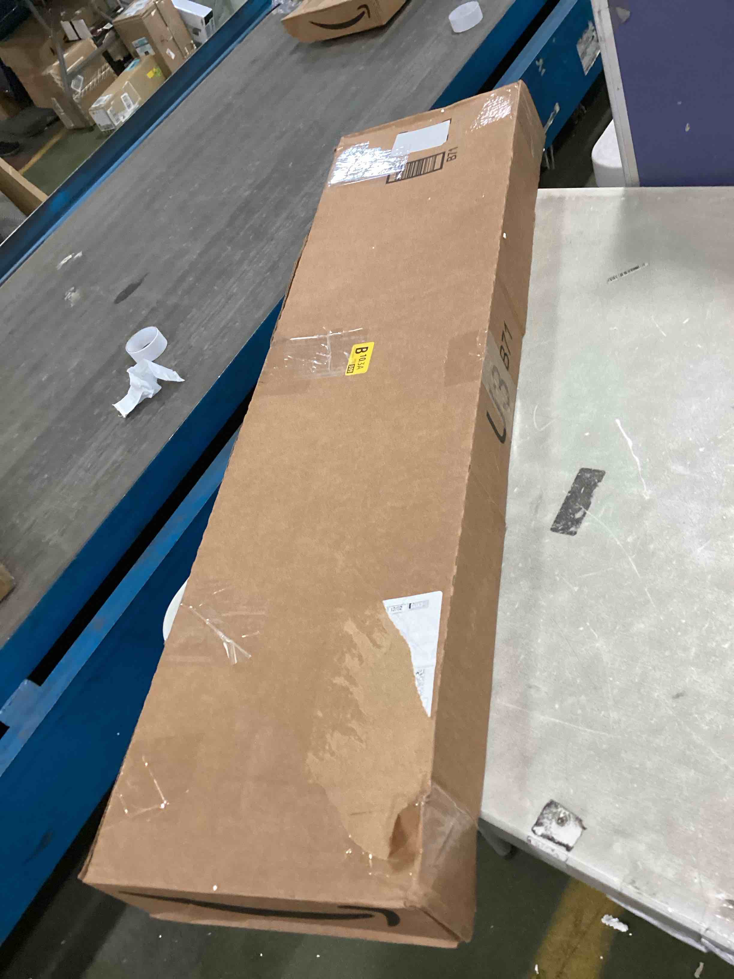 https://s3.amazonaws.com/lotting-images-prod/bidfta/BLU5858878_1704209800312.jpeg