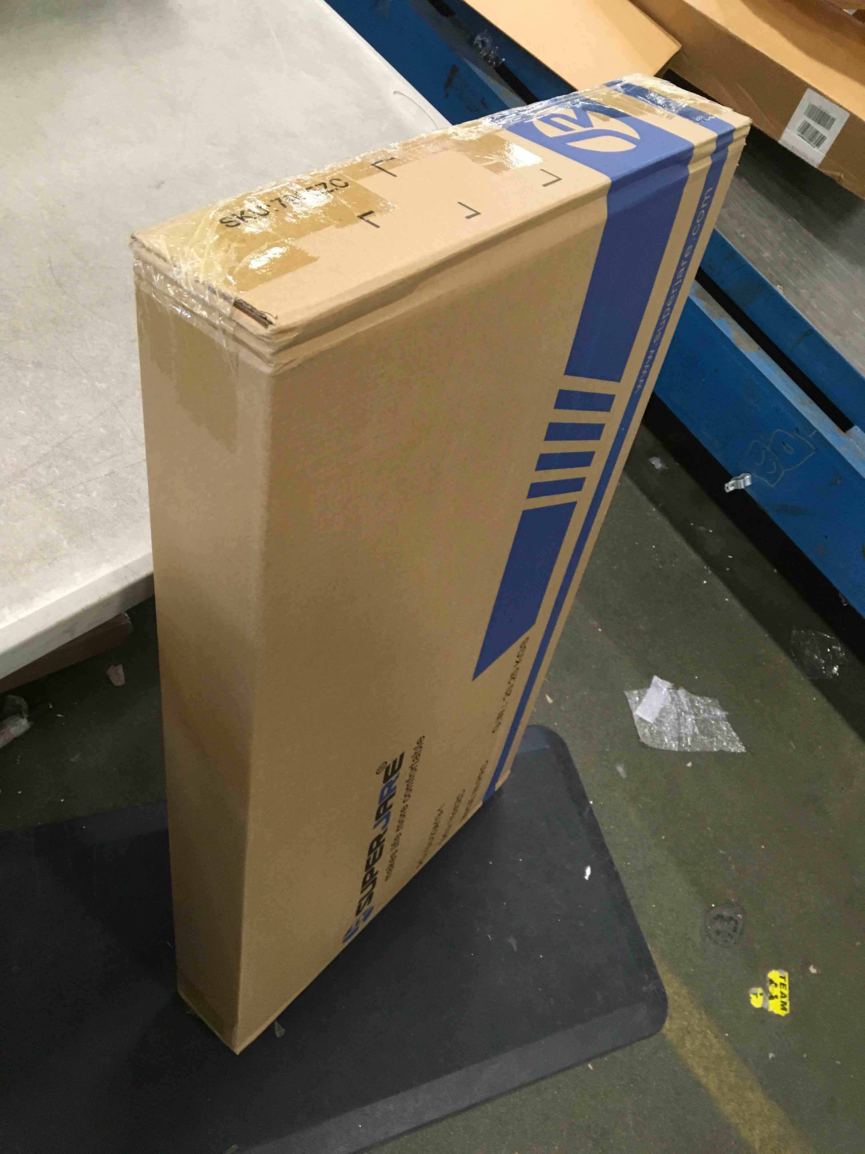 https://s3.amazonaws.com/lotting-images-prod/bidfta/BLU5859184_1704309333194.jpeg