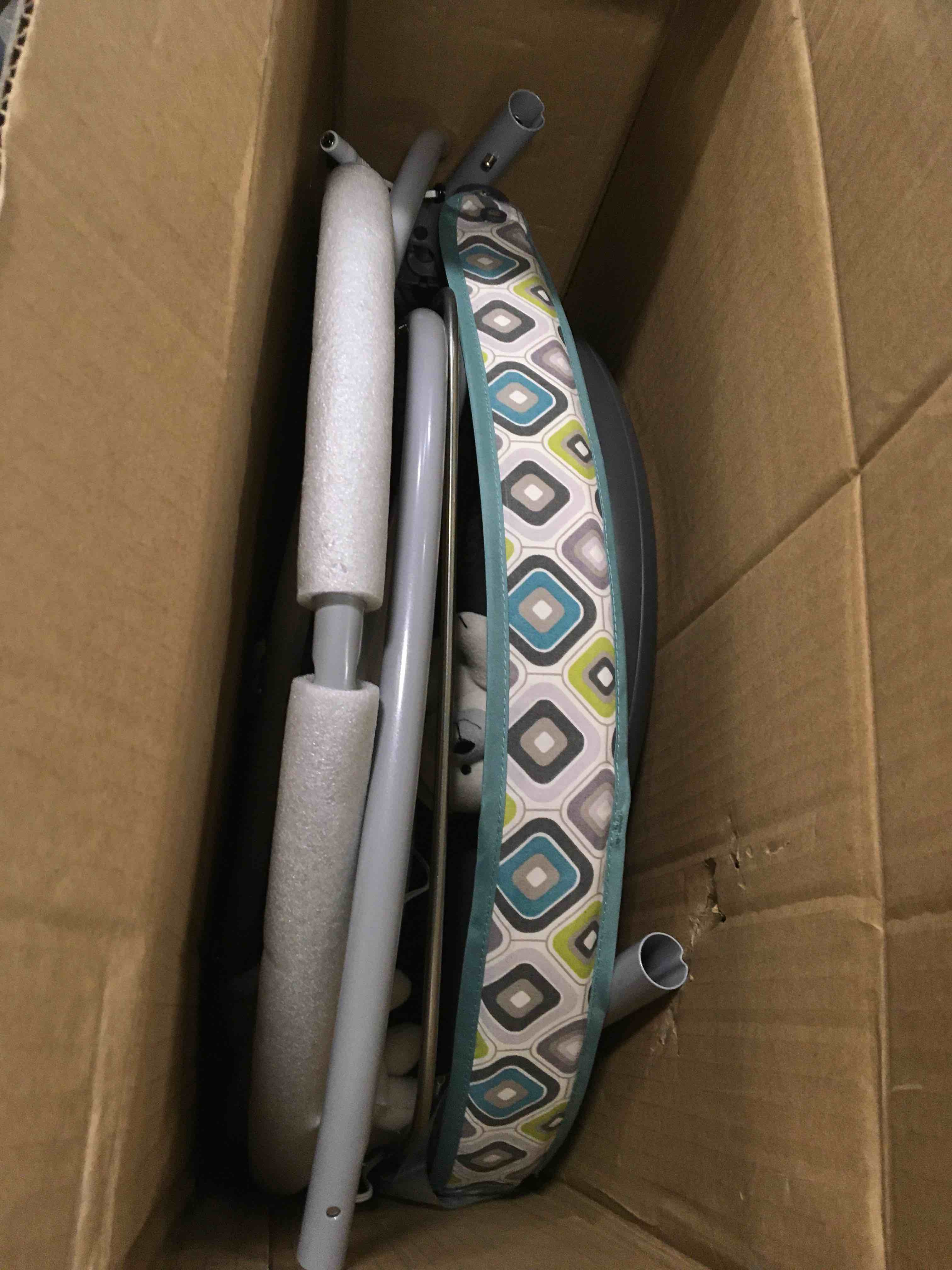 https://s3.amazonaws.com/lotting-images-prod/bidfta/BLU5859213_1704313381346.jpeg