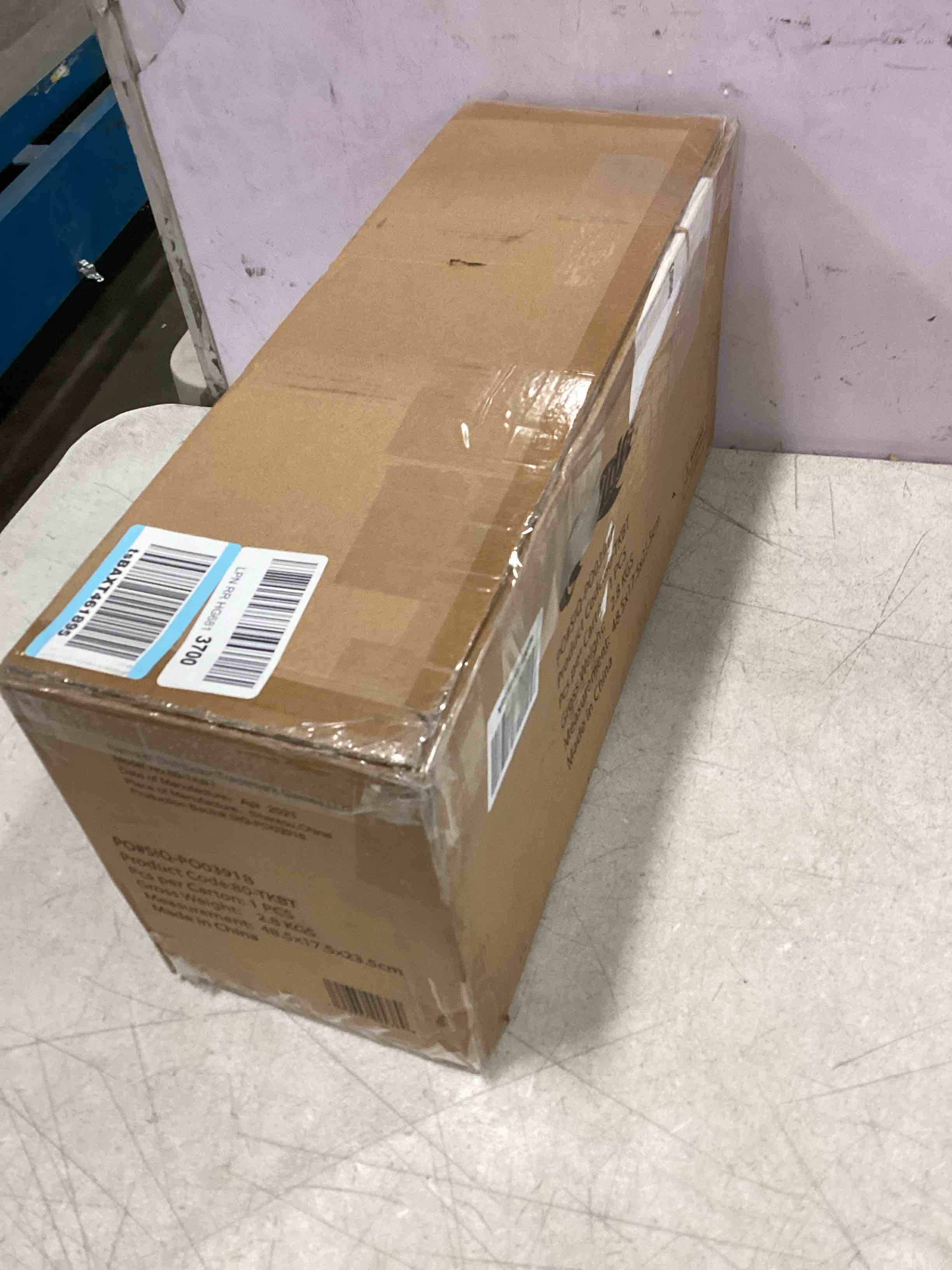 https://s3.amazonaws.com/lotting-images-prod/bidfta/BLU5859322_1704379845702.jpeg