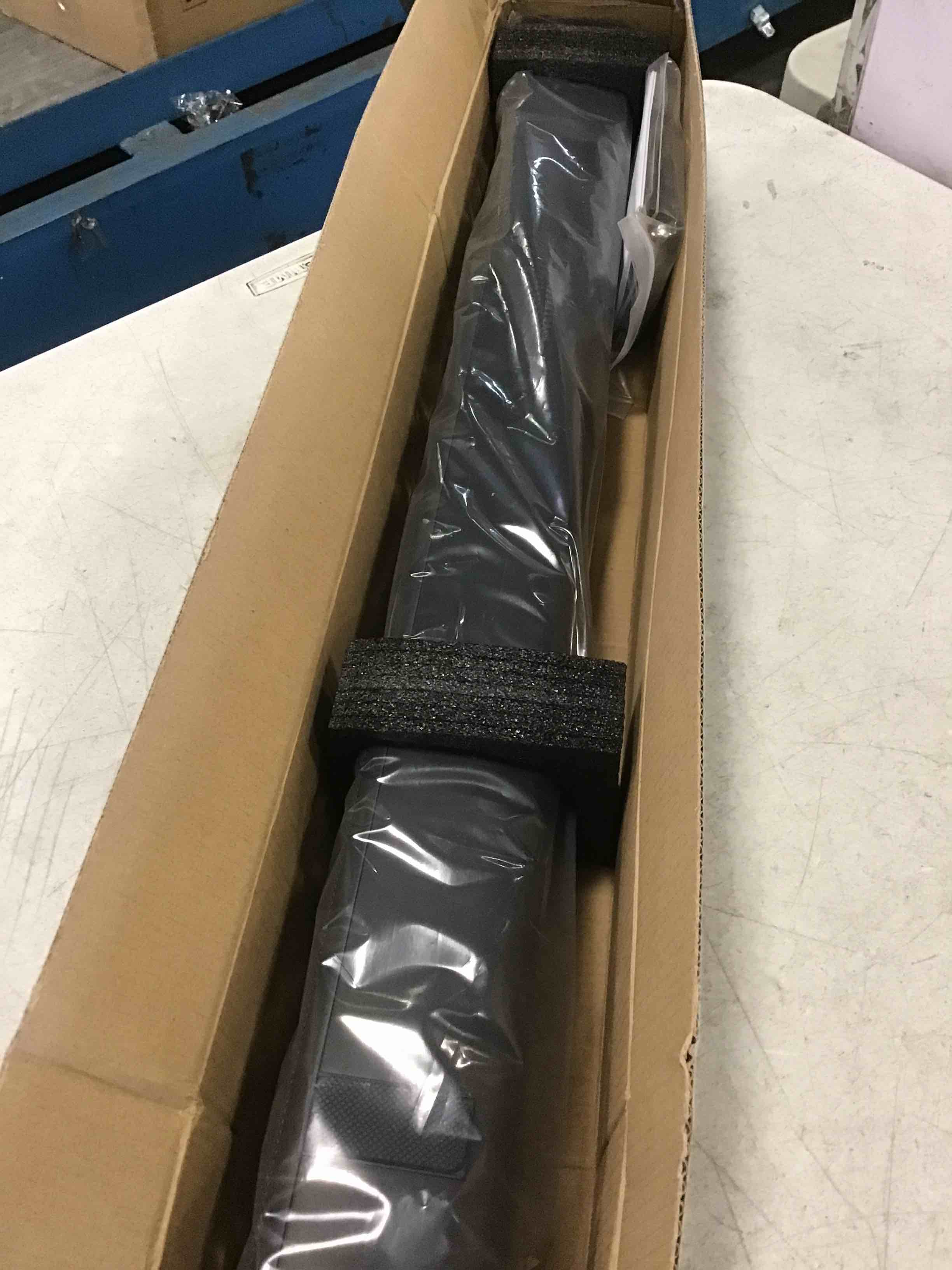 https://s3.amazonaws.com/lotting-images-prod/bidfta/BLU5859396_1704389413709.jpeg