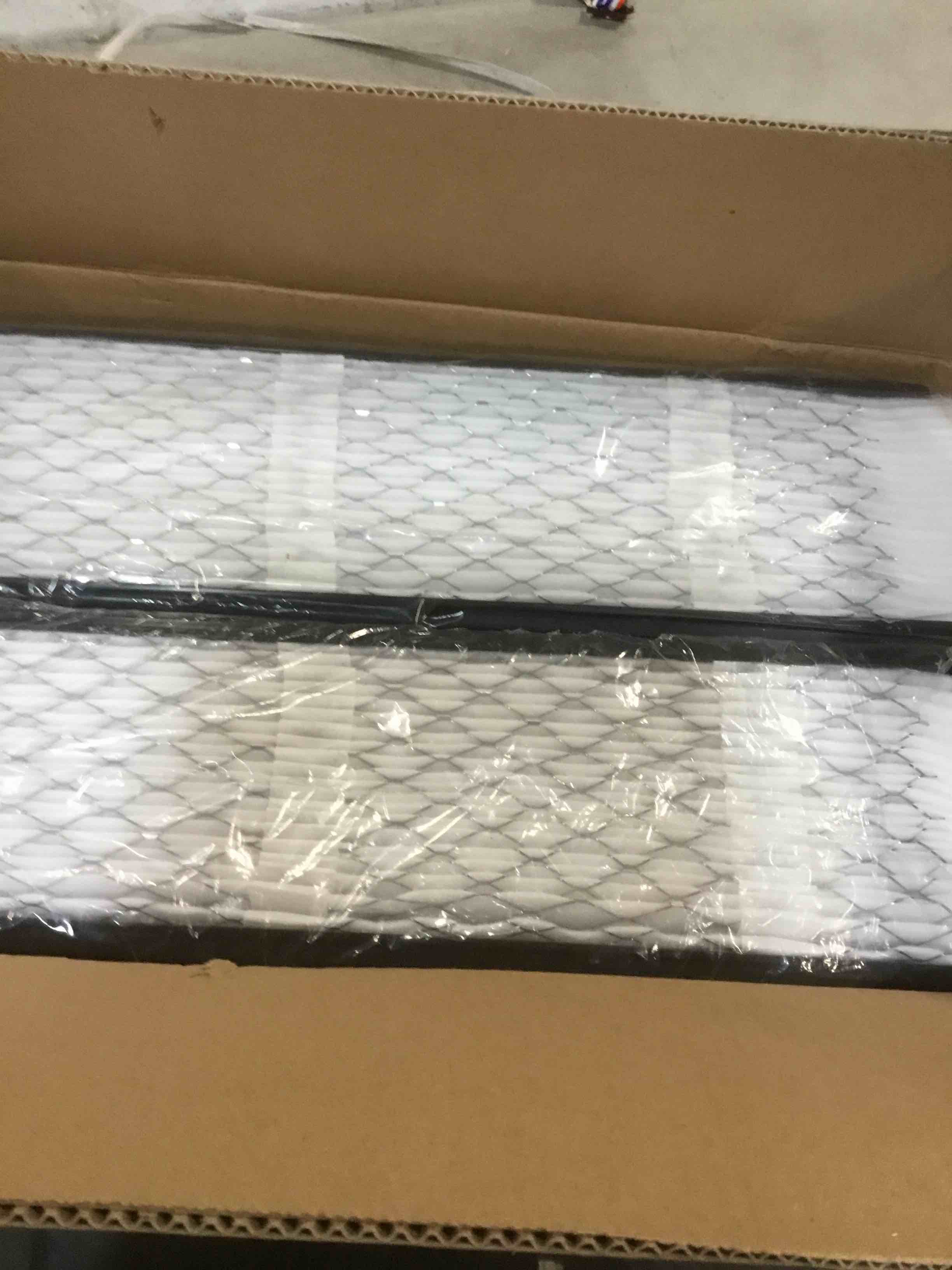 https://s3.amazonaws.com/lotting-images-prod/bidfta/BLU5859503_1703953096333.jpeg