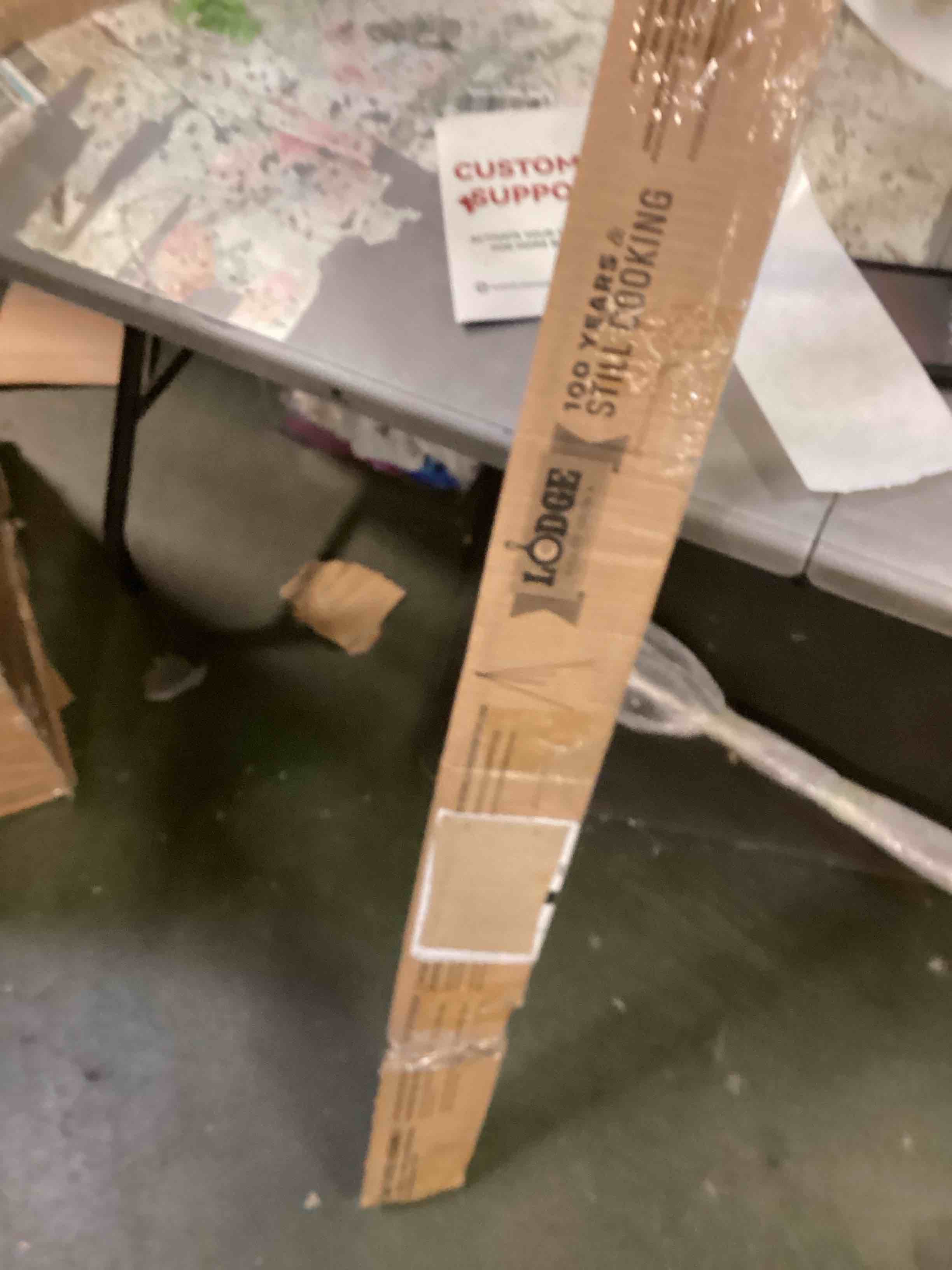 https://s3.amazonaws.com/lotting-images-prod/bidfta/BLU5860266_1704560070766.jpeg