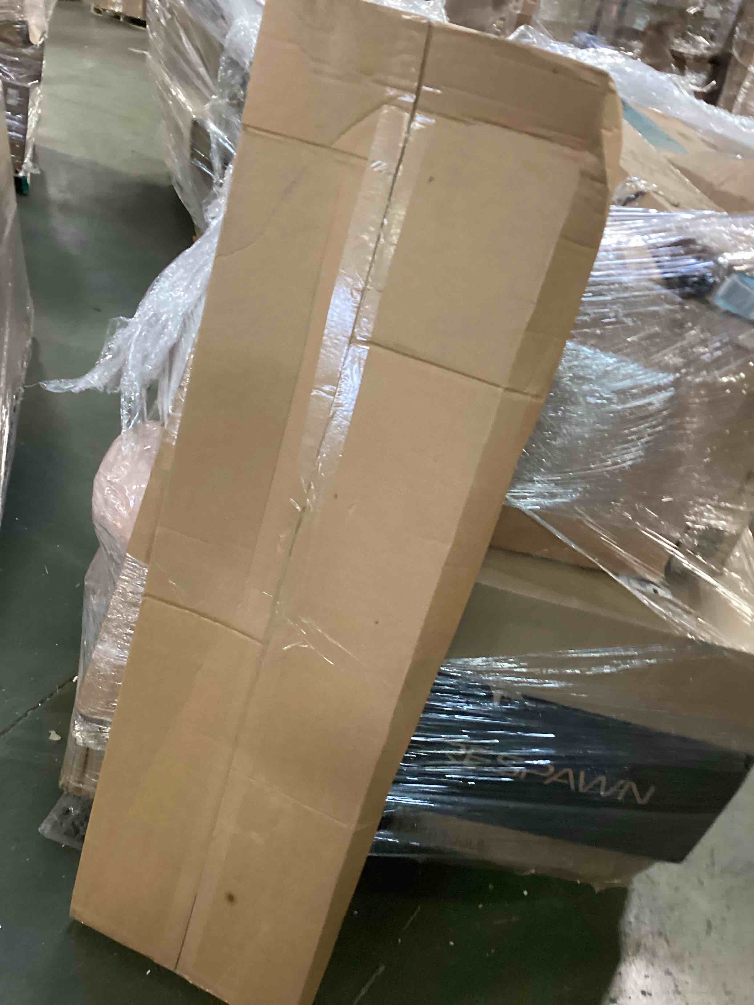 https://s3.amazonaws.com/lotting-images-prod/bidfta/BLU5860279_1704562650251.jpeg