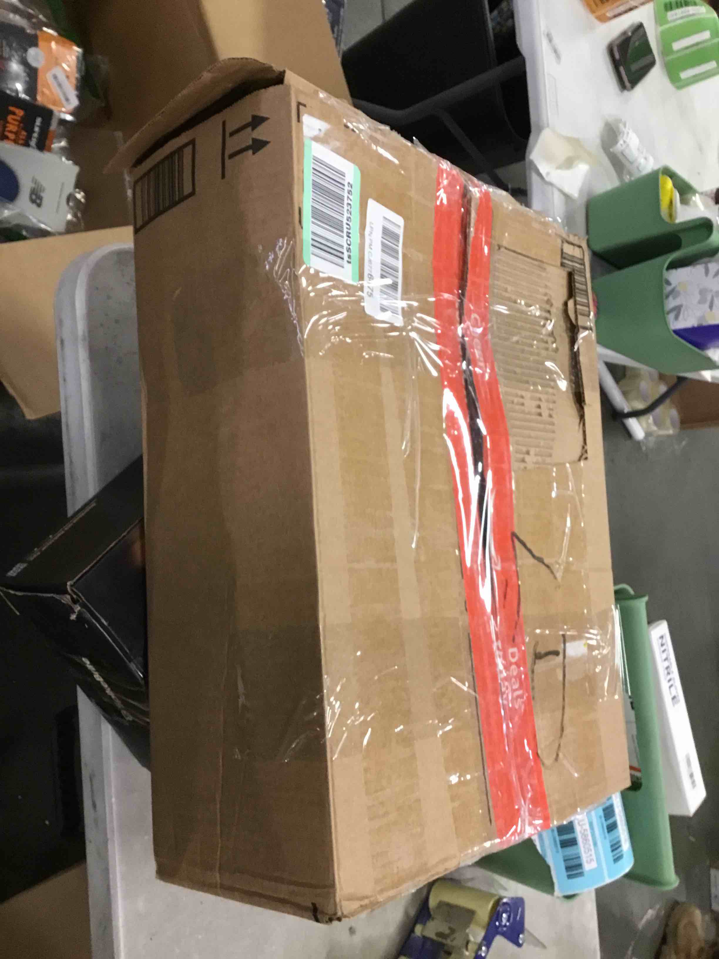 https://s3.amazonaws.com/lotting-images-prod/bidfta/BLU5860515_1705324764749.jpeg