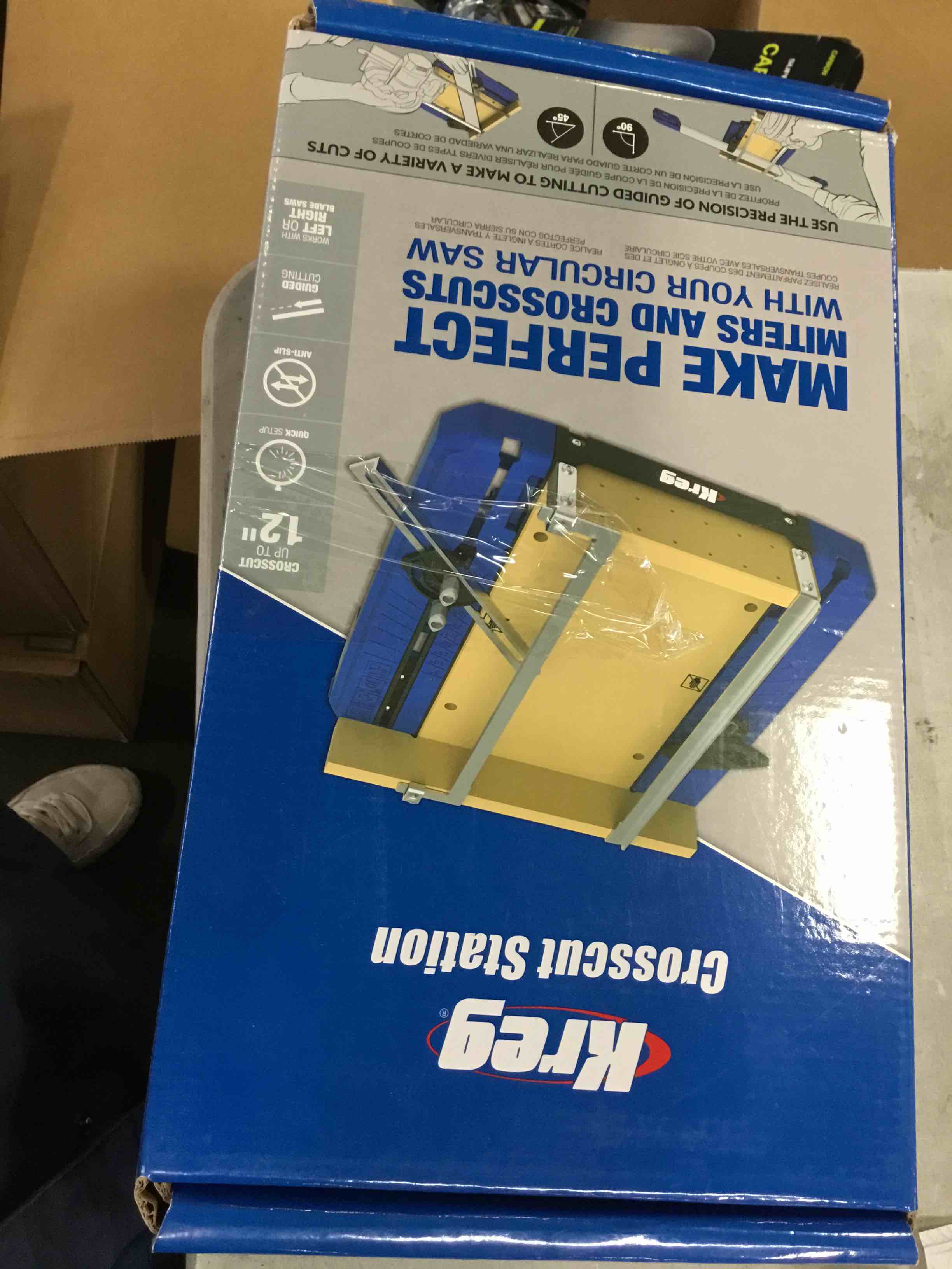 https://s3.amazonaws.com/lotting-images-prod/bidfta/BLU5860709_1705427423434.jpeg