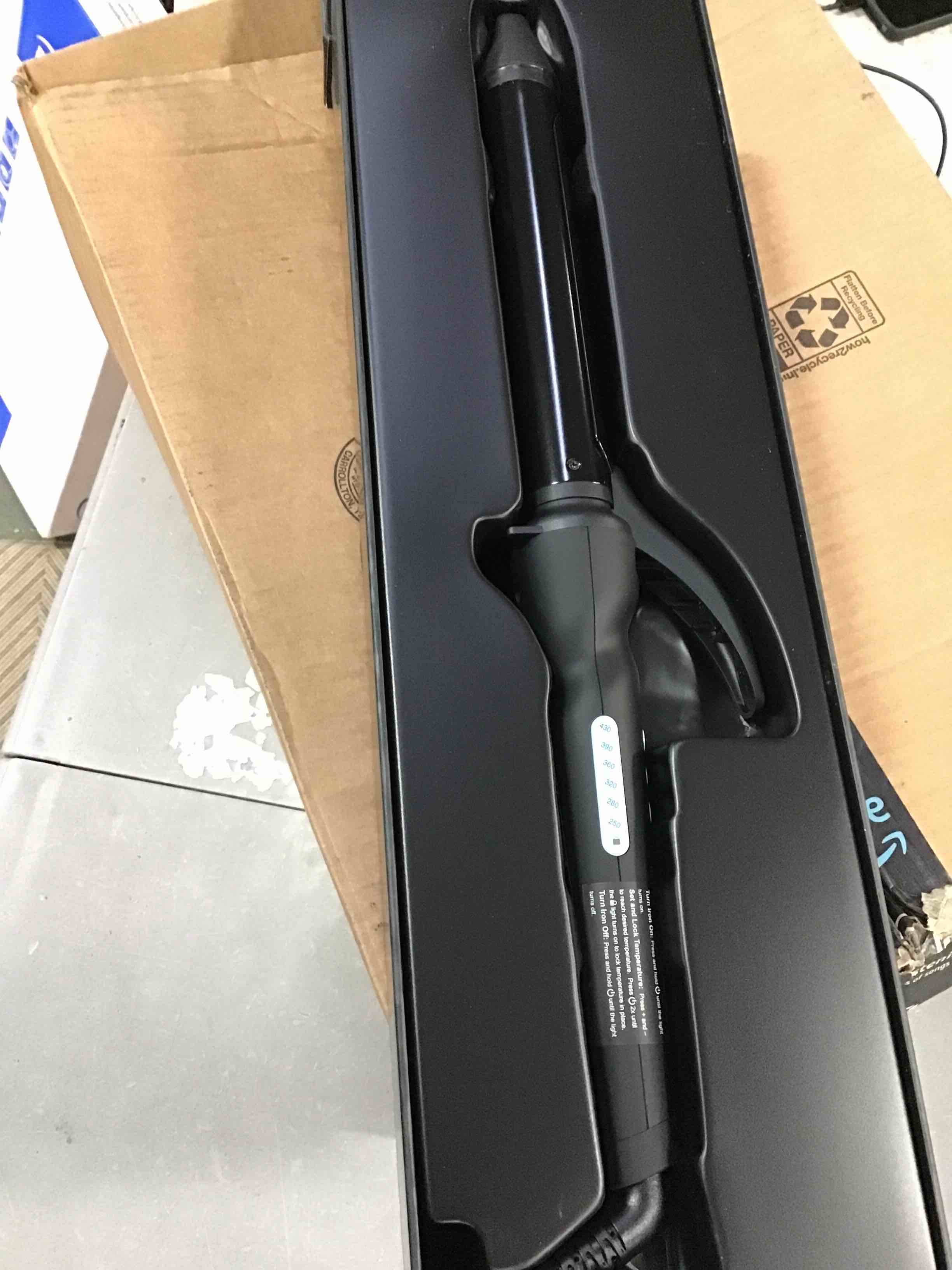 https://s3.amazonaws.com/lotting-images-prod/bidfta/BLU5861114_1703790623265.jpeg