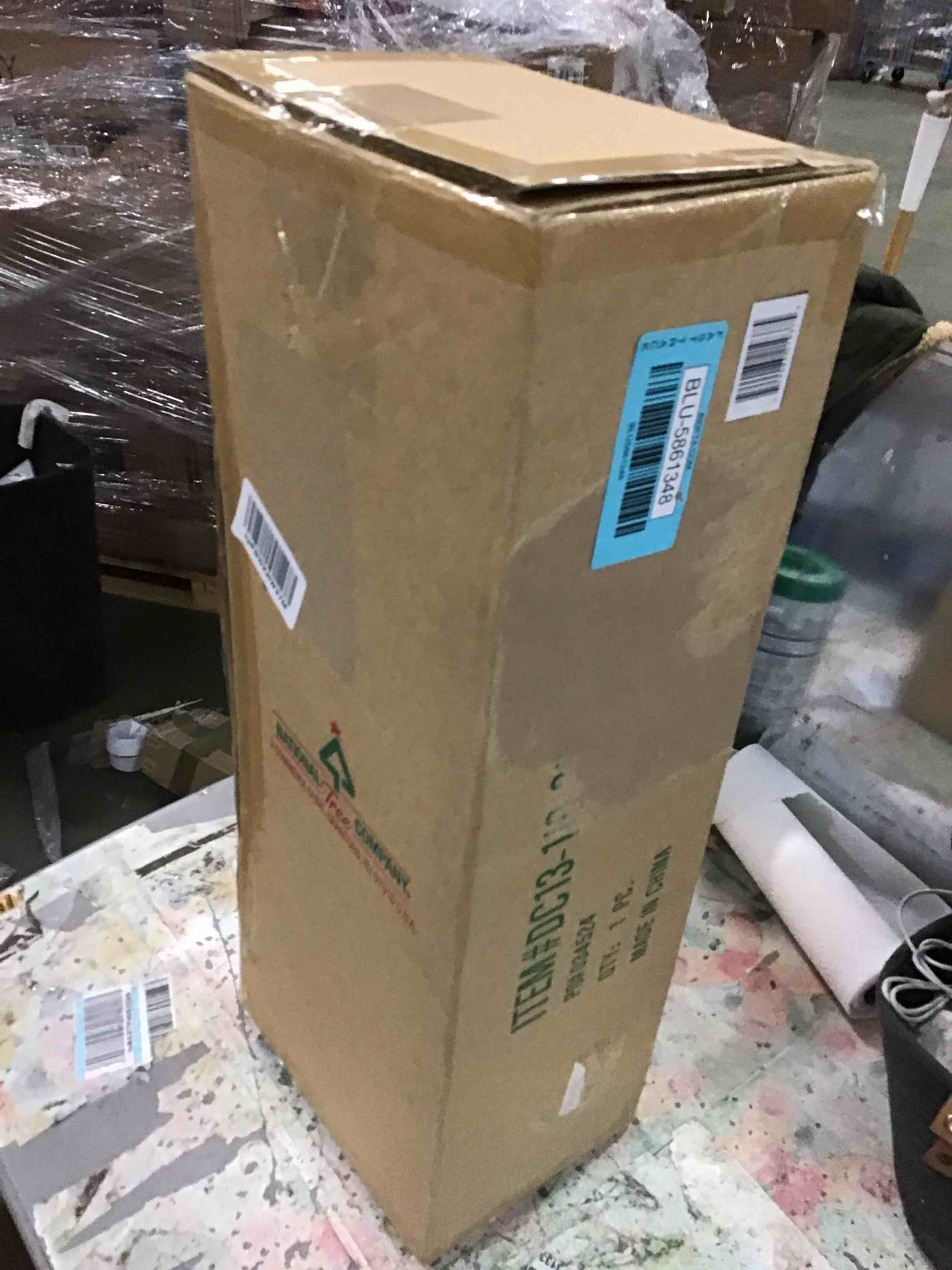 https://s3.amazonaws.com/lotting-images-prod/bidfta/BLU5861348_1703943288007.jpeg