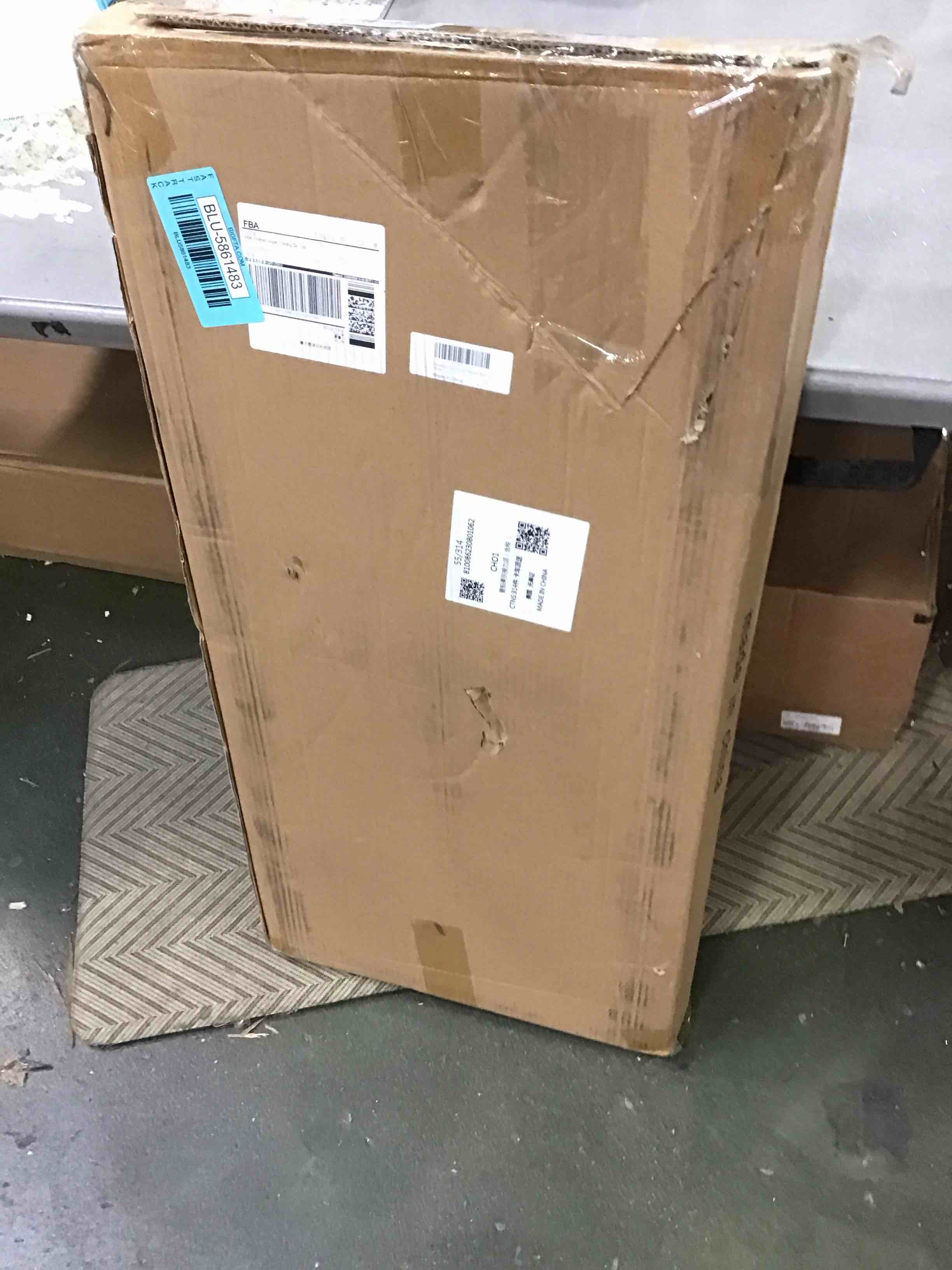 https://s3.amazonaws.com/lotting-images-prod/bidfta/BLU5861483_1703953918570.jpeg