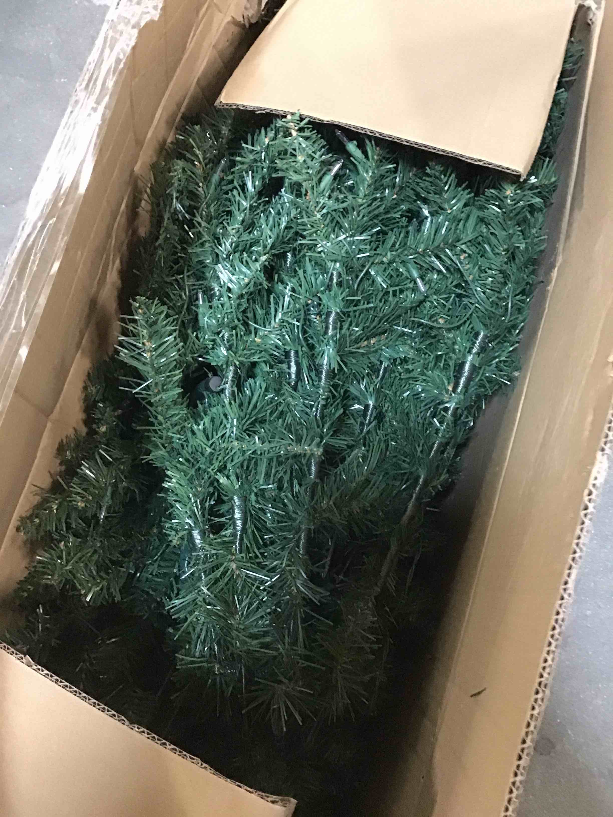 https://s3.amazonaws.com/lotting-images-prod/bidfta/BLU5861903_1704802427441.jpeg