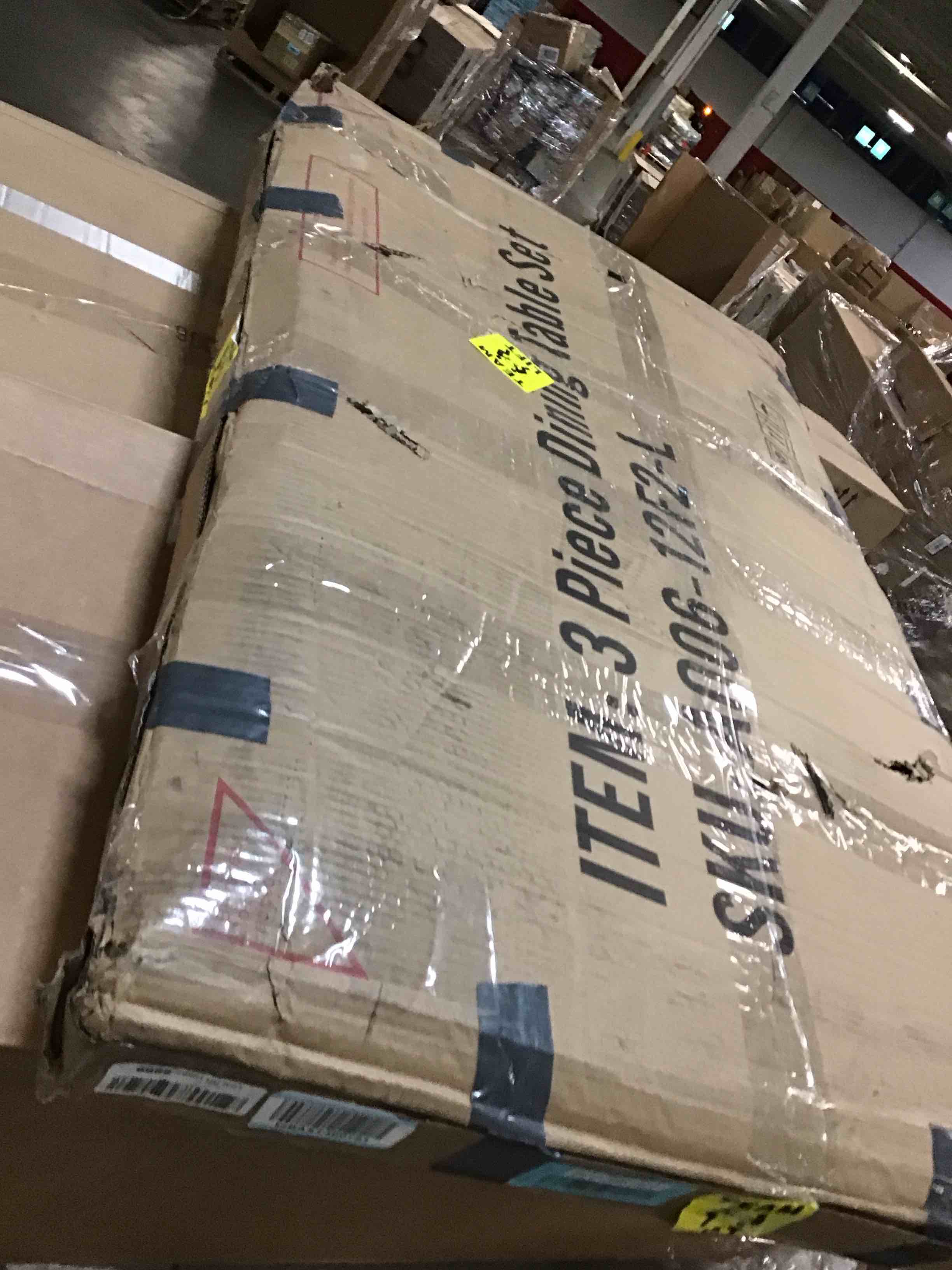 https://s3.amazonaws.com/lotting-images-prod/bidfta/BLU5861922_1704805271054.jpeg
