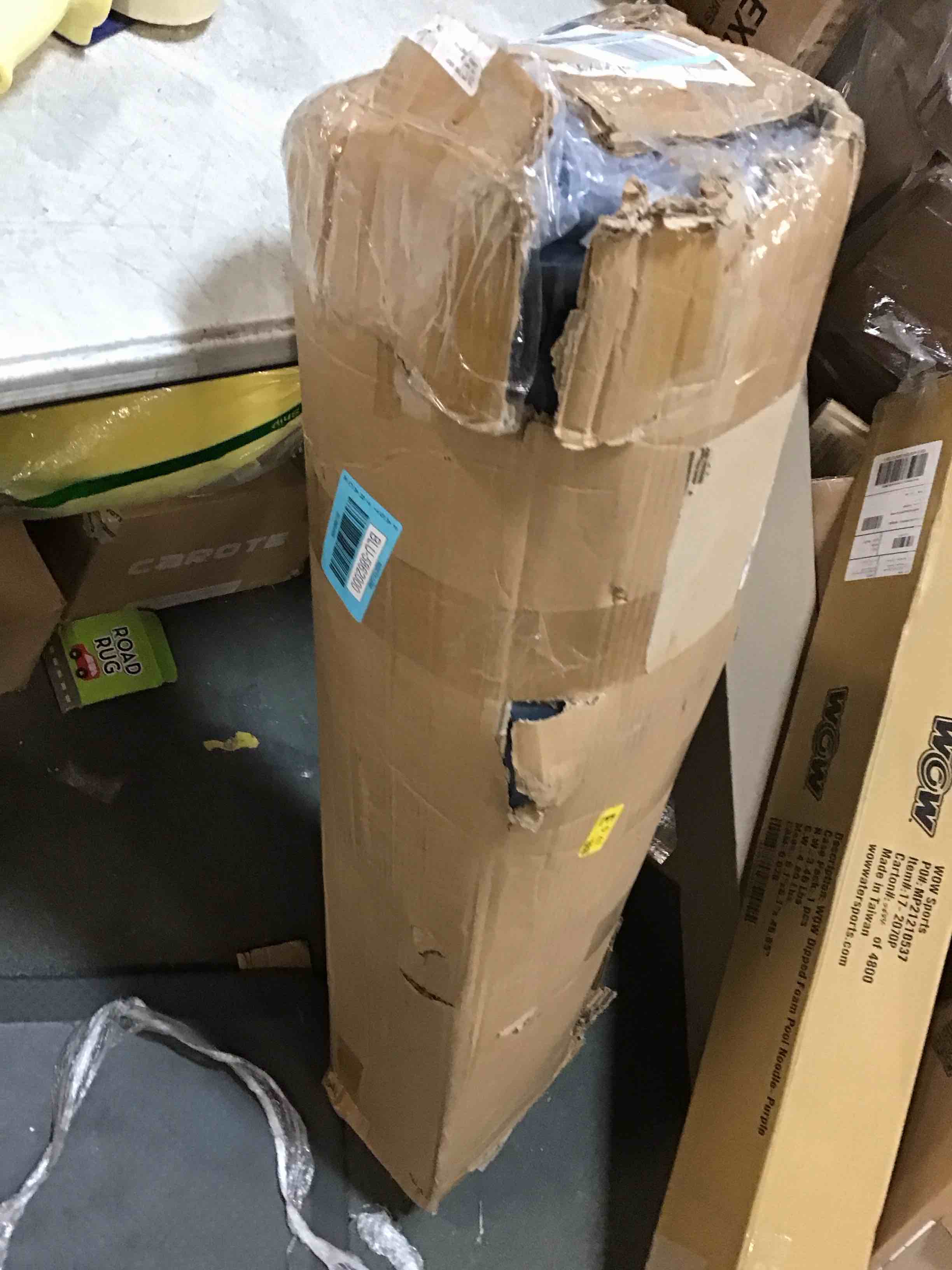 https://s3.amazonaws.com/lotting-images-prod/bidfta/BLU5862000_1704815202258.jpeg