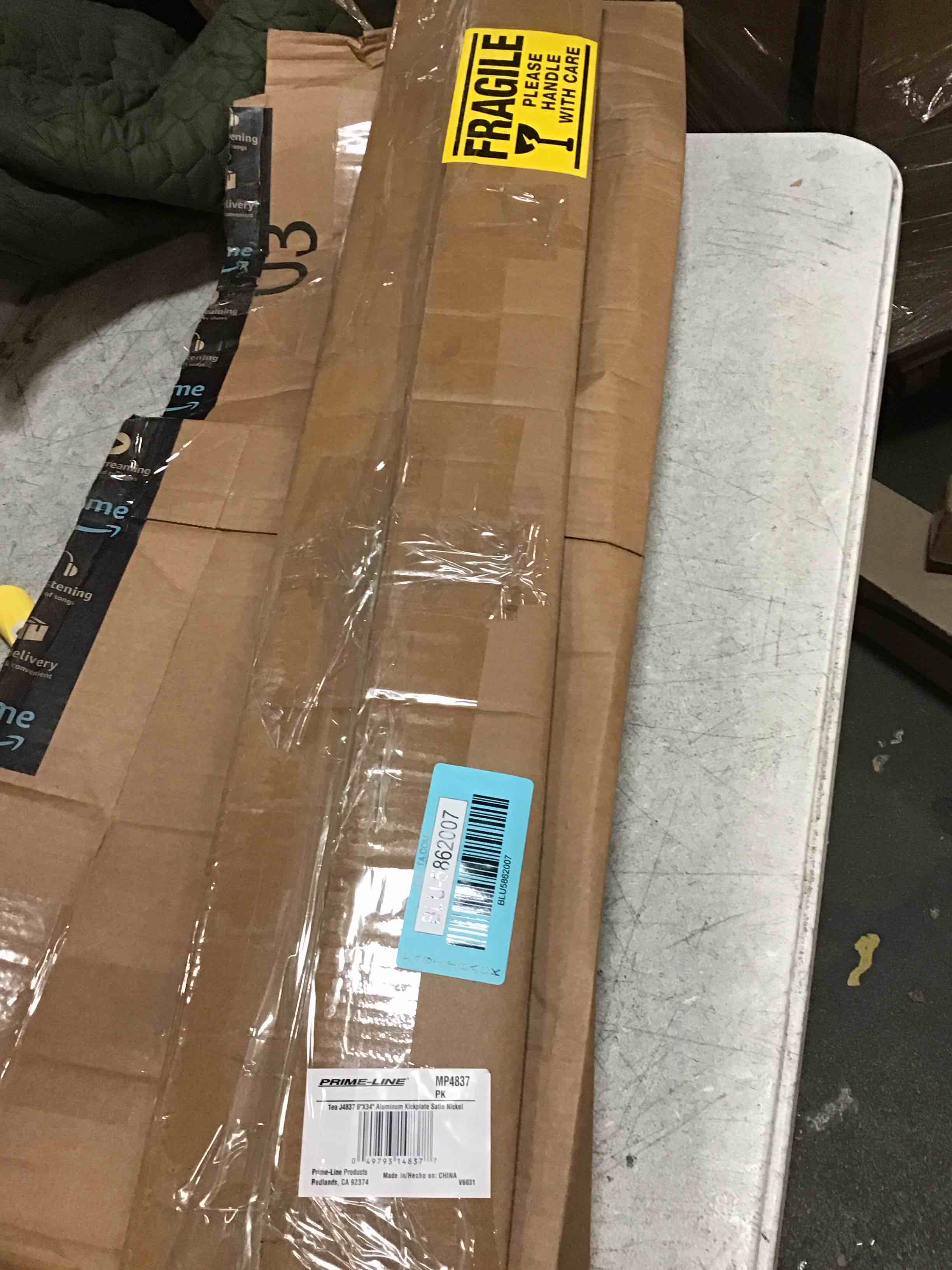 https://s3.amazonaws.com/lotting-images-prod/bidfta/BLU5862007_1704815657233.jpeg